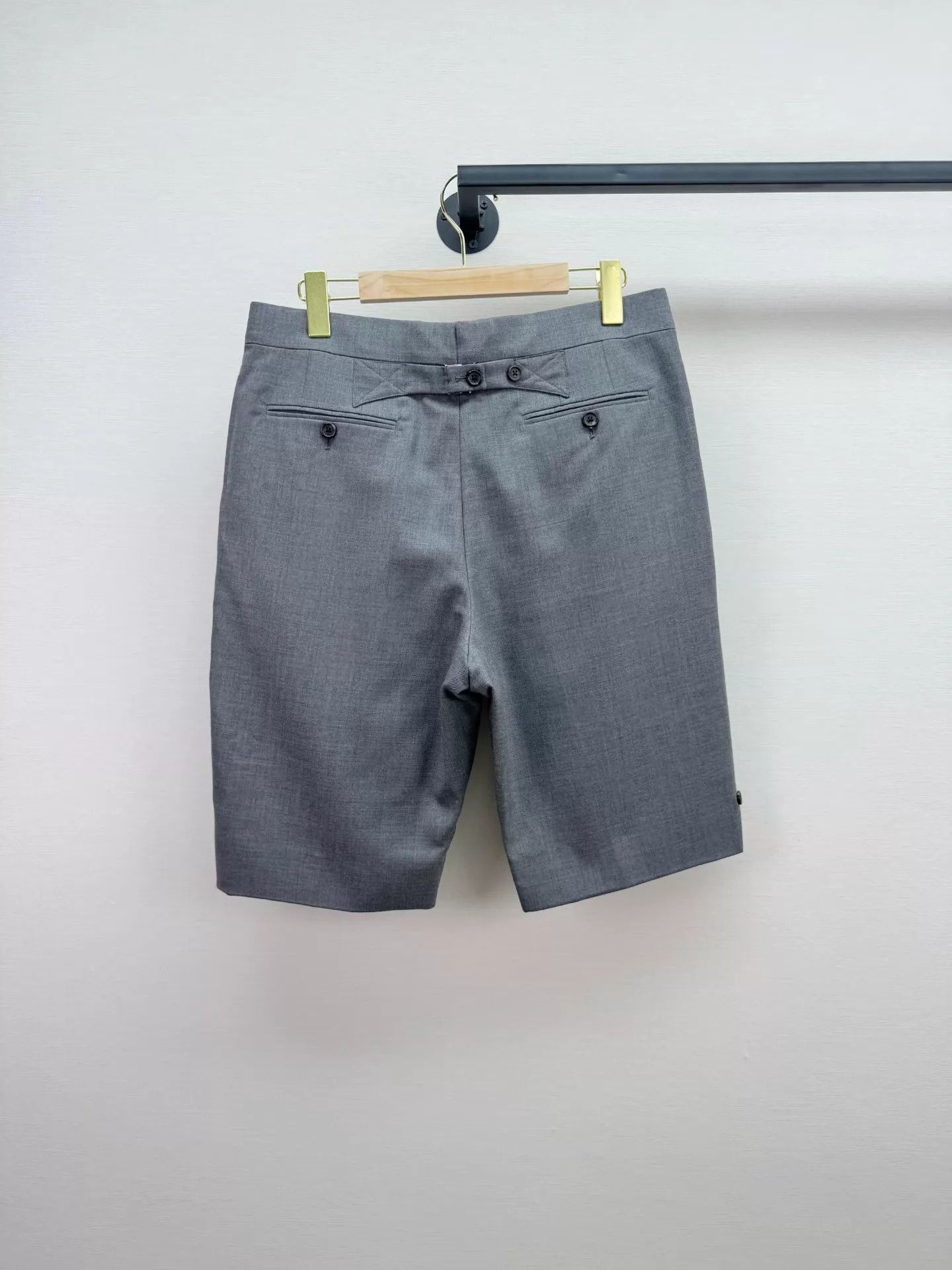 Thom Browne TB men's suit short new with tags 1 Size US 29 - 3 Thumbnail