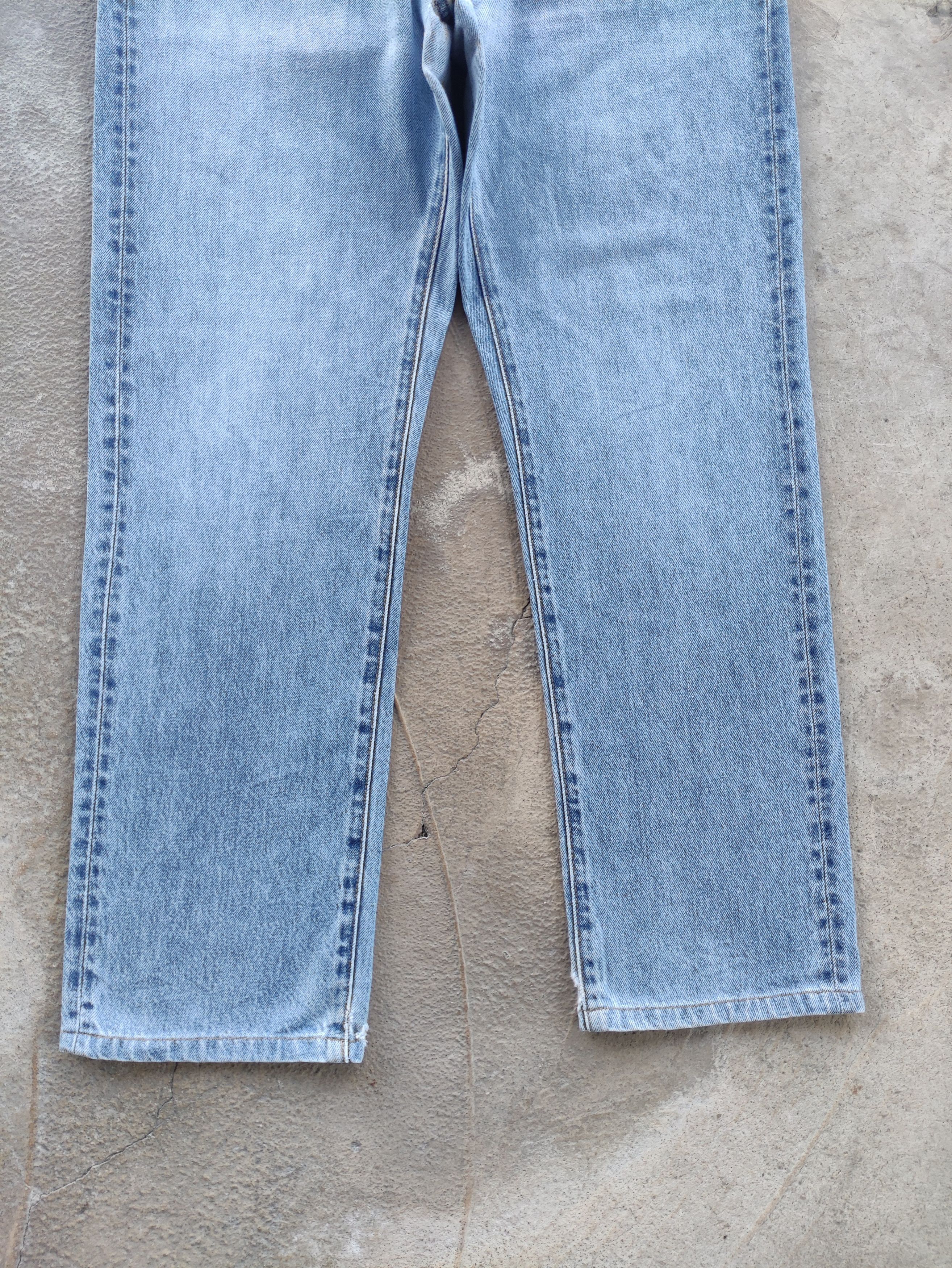 Japanese Brand Vintage Japanese Jean Distressed Faded Denim Size US 33 - 4 Thumbnail