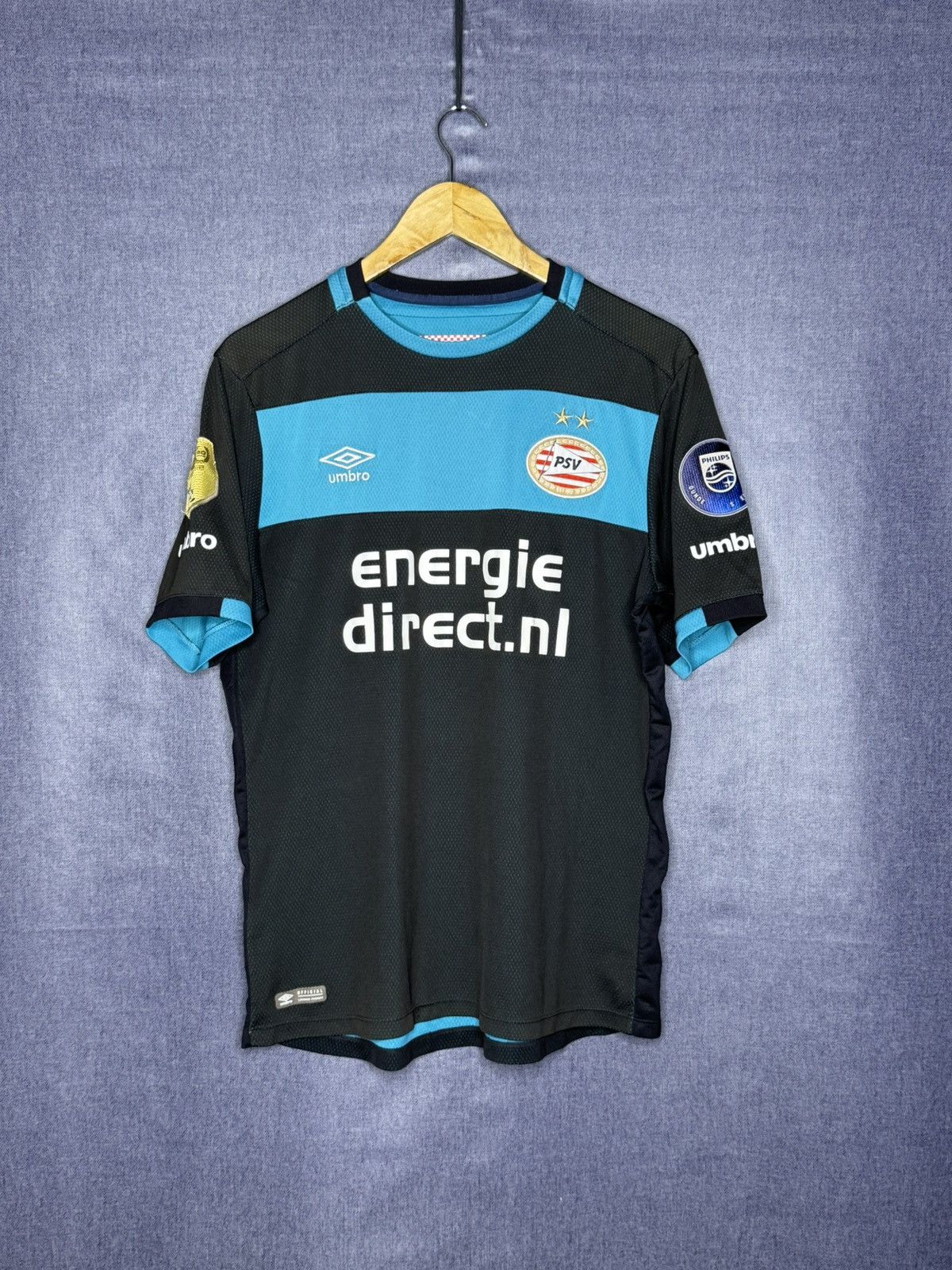 Umbro Umbro PSV Eindhoven Jersey 2016/2017 Away Football Shirt Size US M / EU 48-50 / 2 - 1 Thumbnail