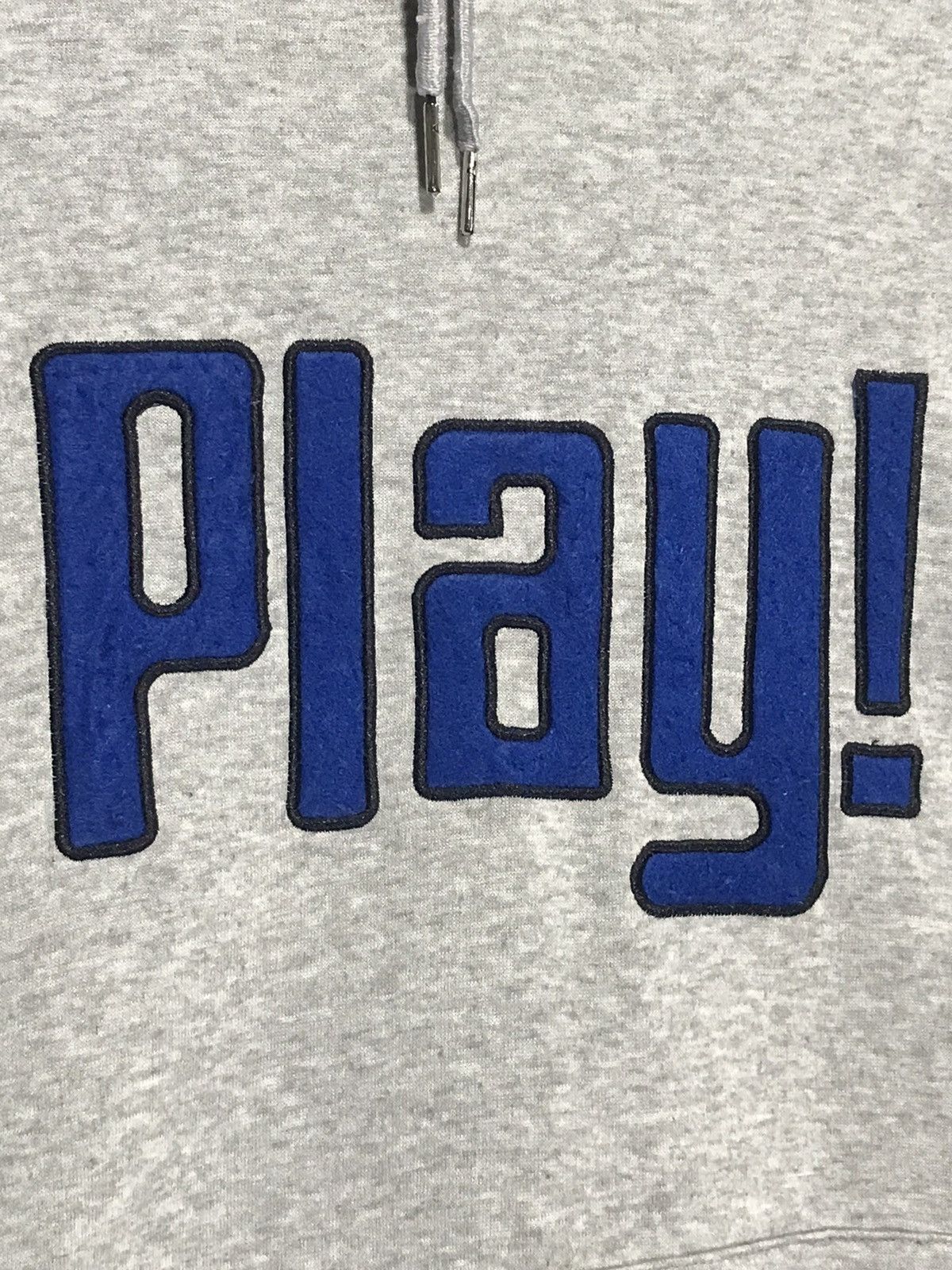 The Unbranded Brand × Vintage Play Spellout Hoodie Sweatshirt Size US M / EU 48-50 / 2 - 7 Thumbnail