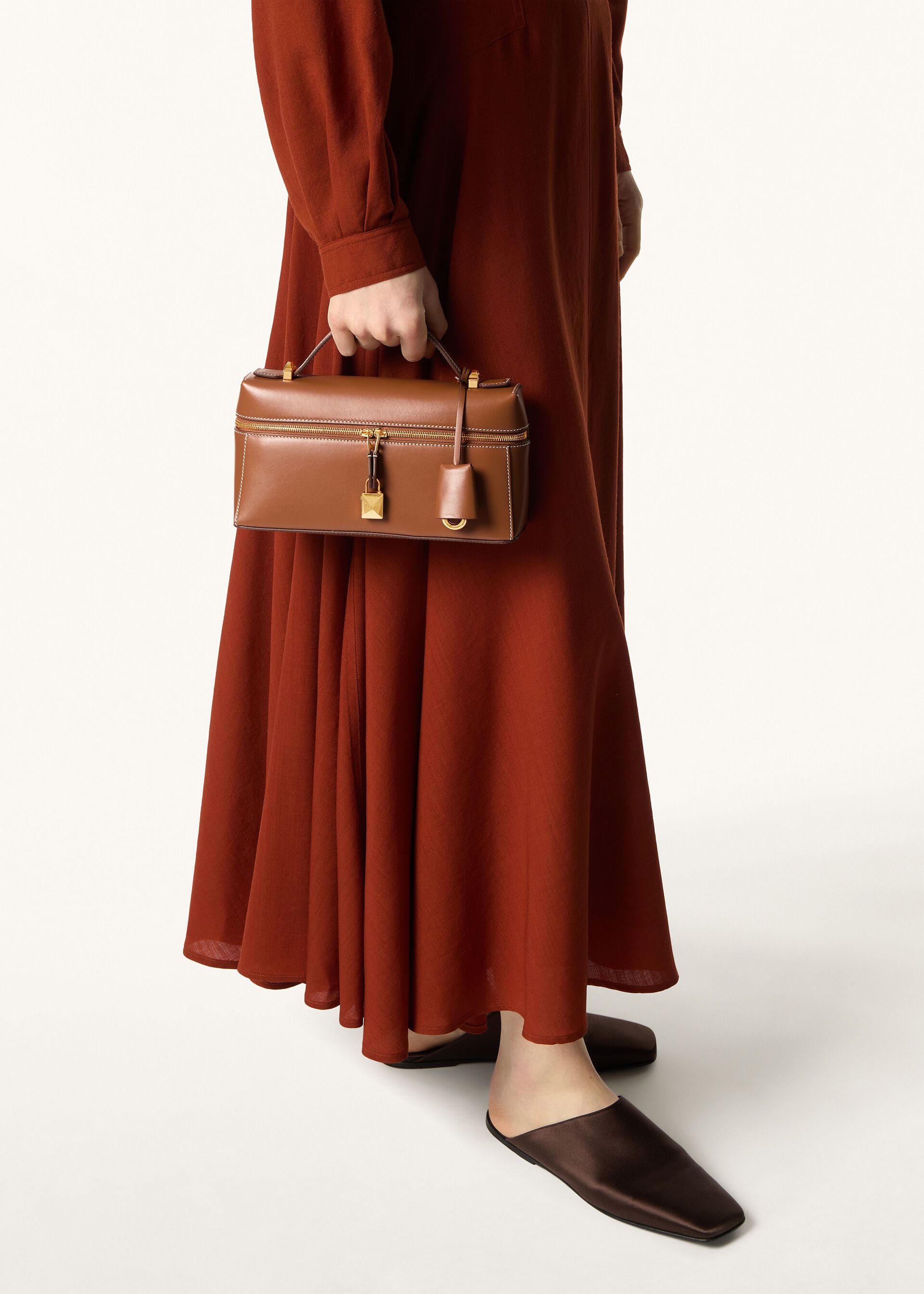 Loro Piana os11x0426 FAQ2126 Size: OS / L23 Extra Crossbody Bag Warm Size ONE SIZE - 5 Thumbnail