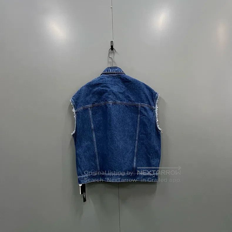 Givenchy Givenchy Blue Logo Frayed Denim Vest Size US XXL / EU 58 / 5 - 3 Thumbnail
