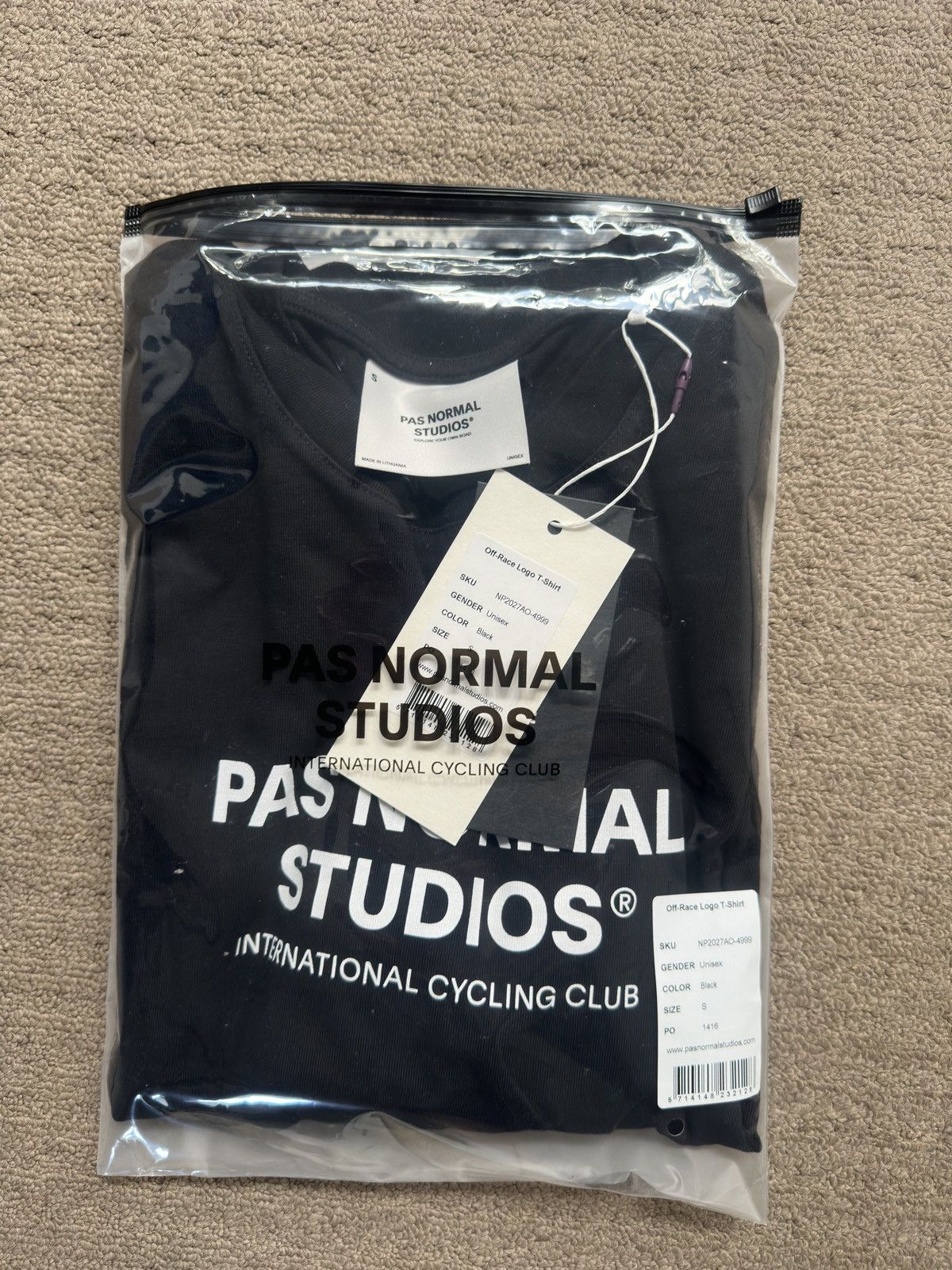 Men's Off-Race T-Shirt (LATEST!)