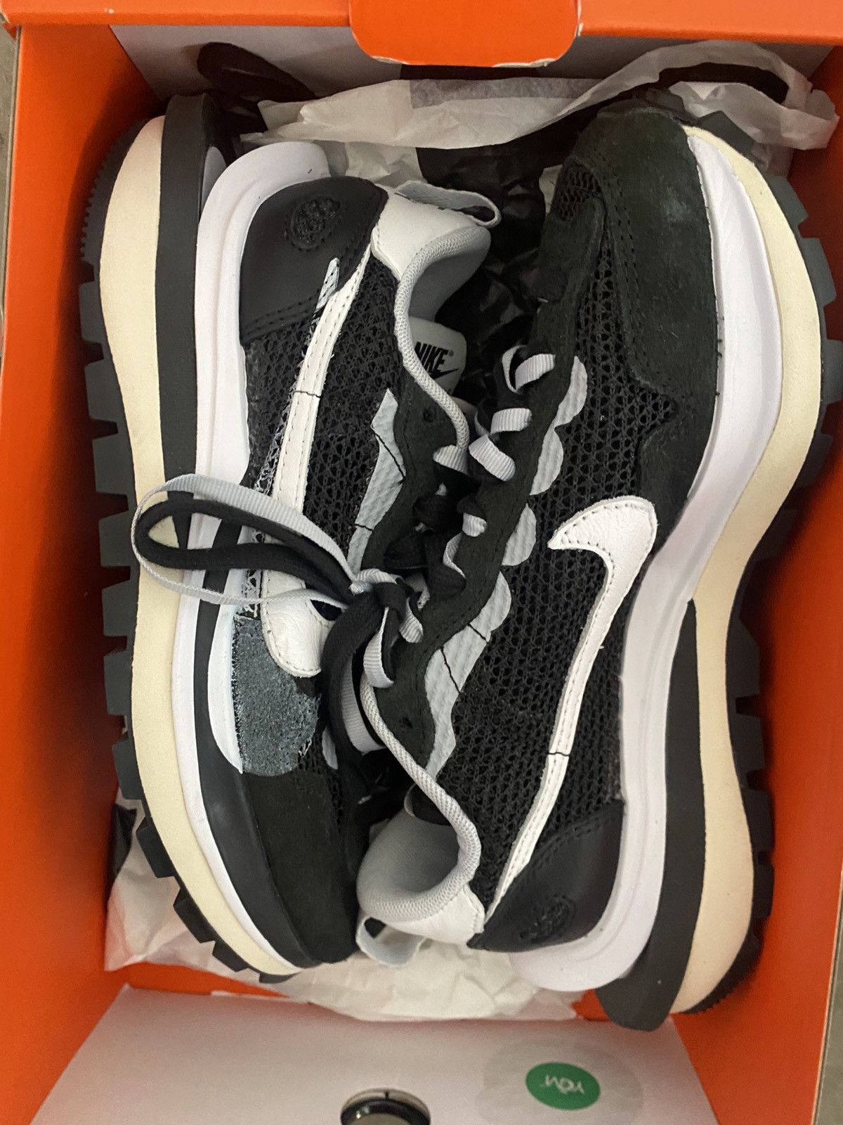 Nike × Sacai SIZE 4 Men Sacai Nike Vaporwaffle Black White Size US 5 / EU 37 - 1 Thumbnail