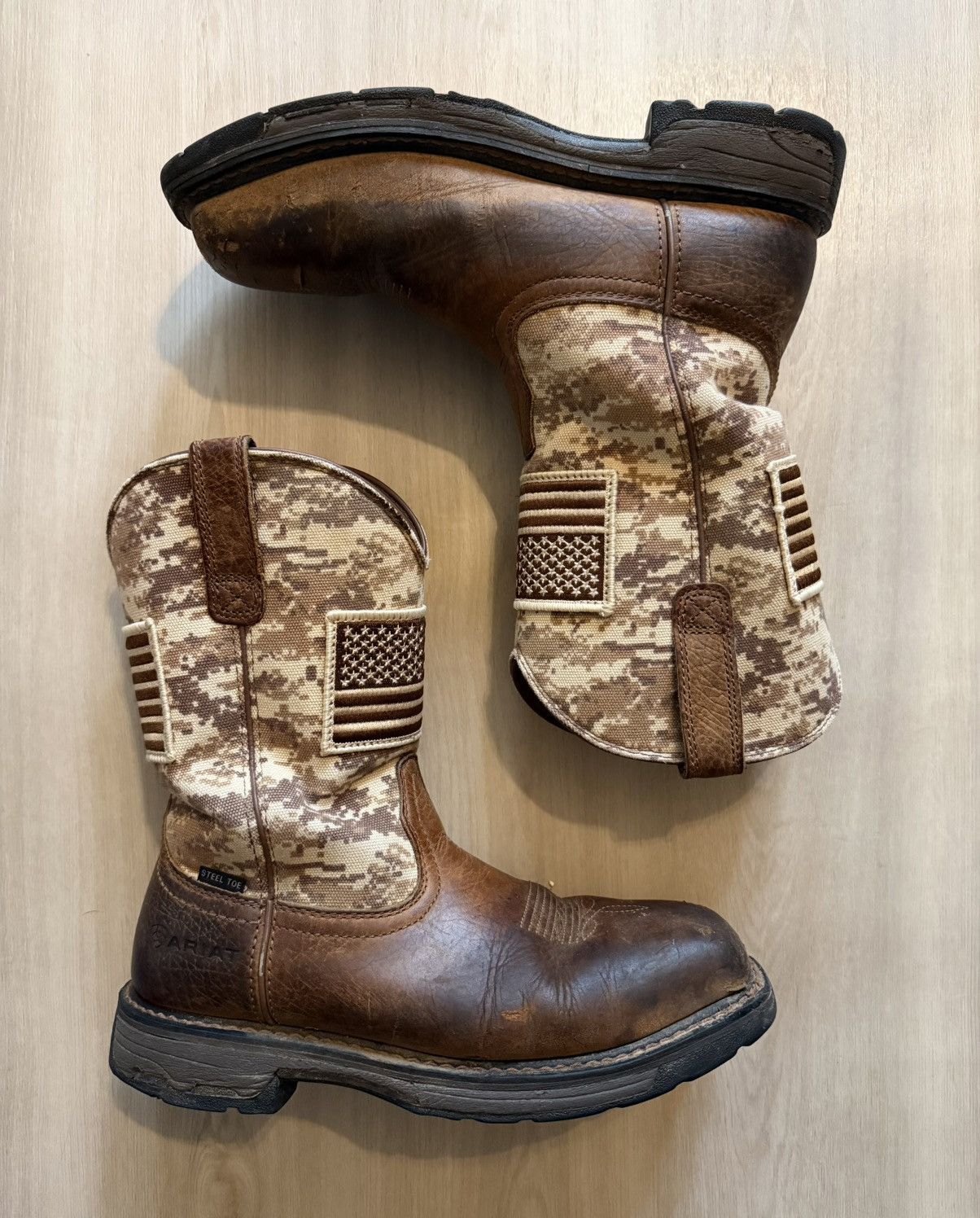 Ariat Ariat WorkHog Patriot Steel Toe Work Boots Leathe Camo Sz 9D Size US 9 / EU 42 - 1 Thumbnail