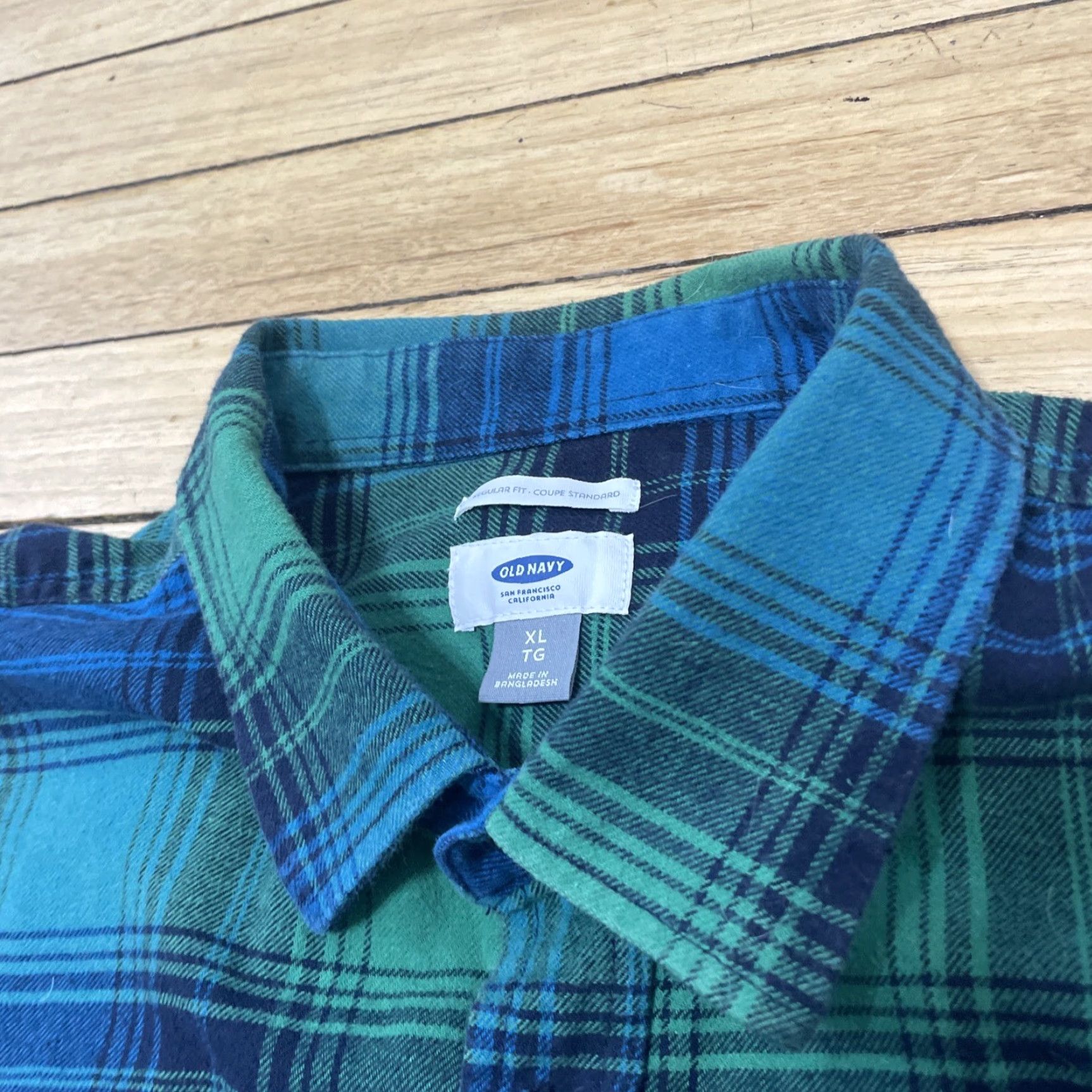 Old Navy OLD NAVY Flannel Shirt Men XL Blue Green Bright Blackwatch Plaid Button-Up Casual Outdoors Critical: Chamois Beach Pilled Size US XL / EU 56 / 4 - 5 Thumbnail