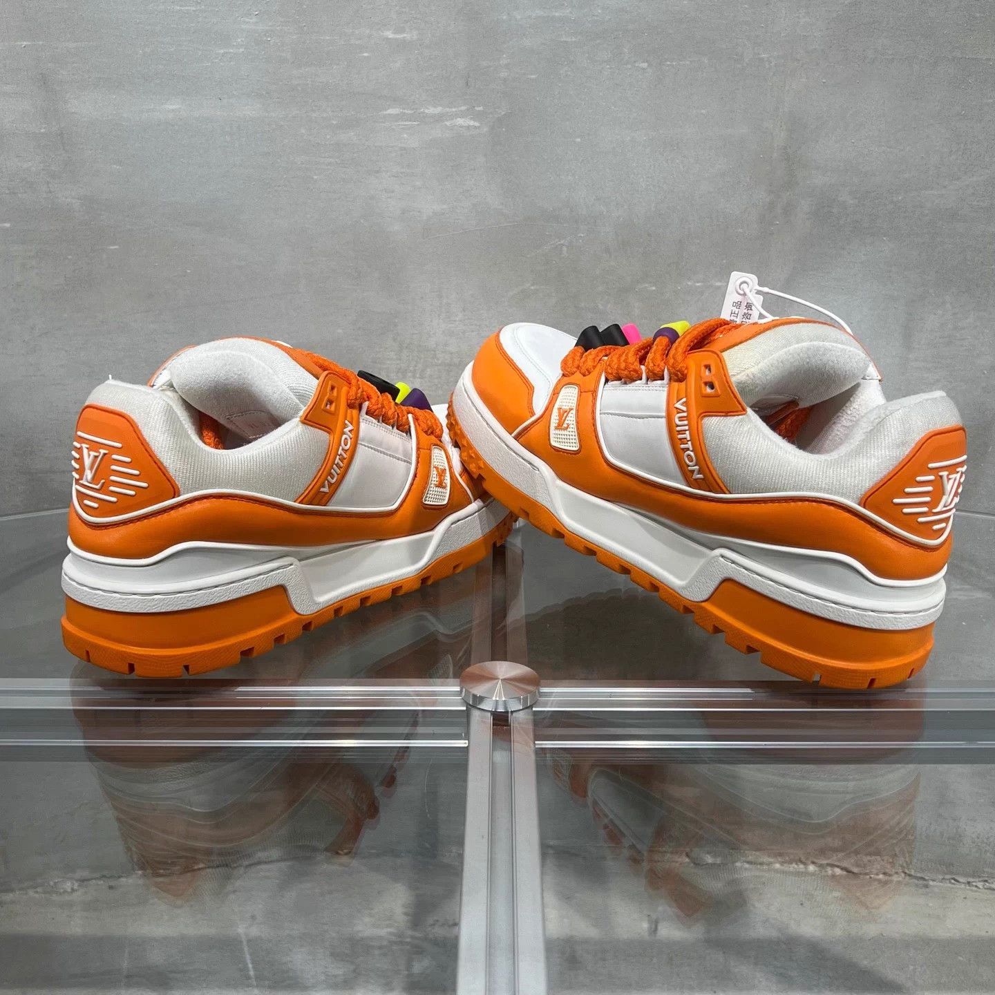 Louis Vuitton LV Trainer White Orange Pink UK8.5 42.5 Size US 8.5 / EU 41-42 - 5 Thumbnail