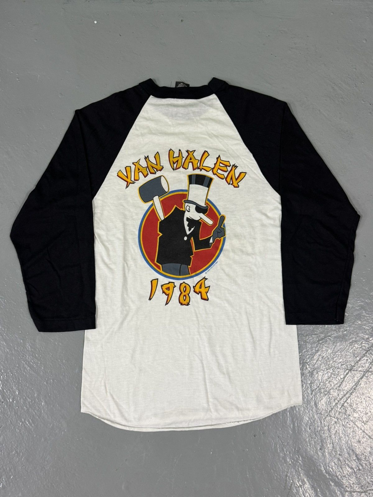 Band Tees VINTAGE VAN HALEN 80s Size US M / EU 48-50 / 2 - 8 Thumbnail
