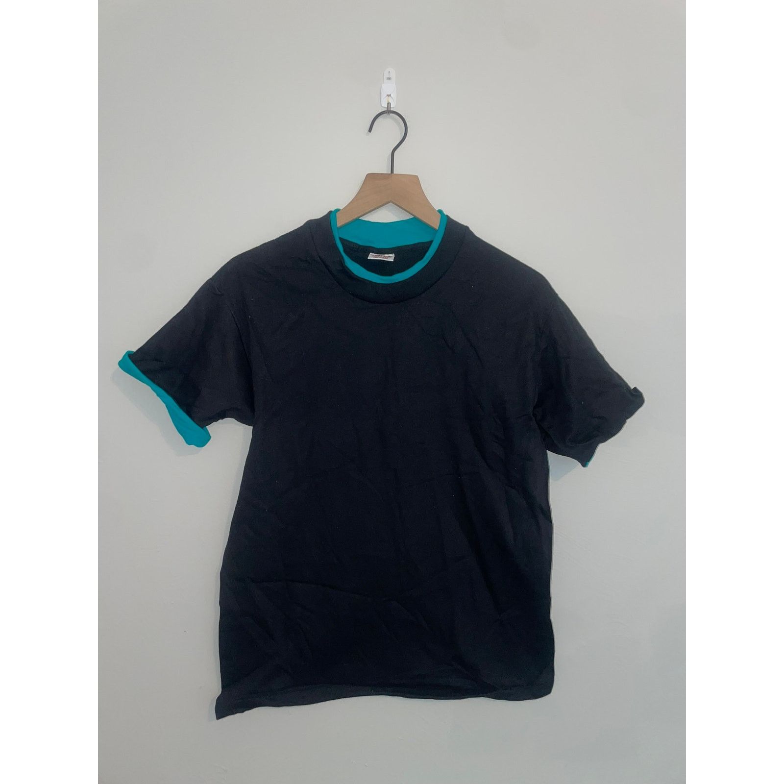 Vintage 90s Vintage Signal Mega-Tee Black Teal Shirt Blank VTG Small Size US S / EU 44-46 / 1 - 1 Thumbnail