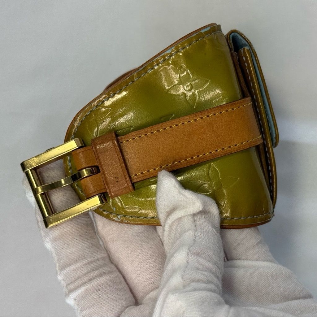 Louis Vuitton RARE LOUIS VUITTON Monogram Leather Vernis Strap Bracelet Size ONE SIZE - 9 Thumbnail