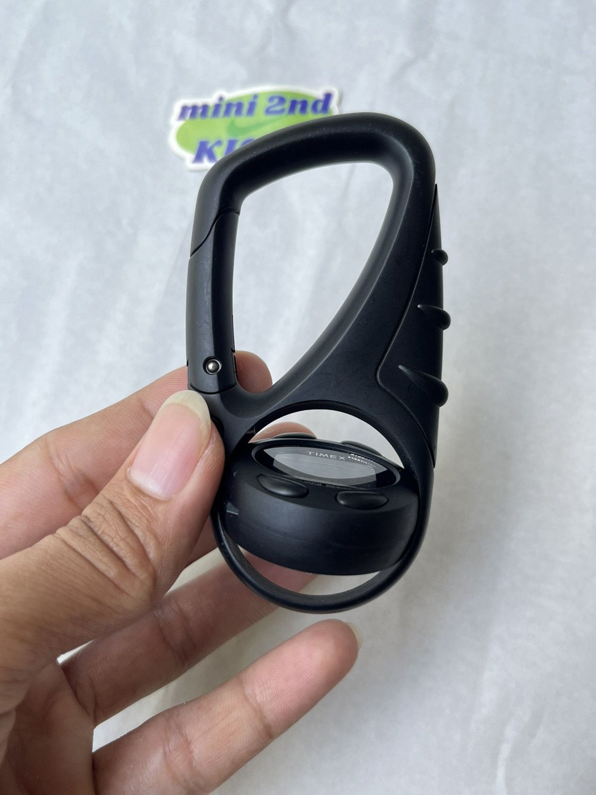 Timex Vintage TMX TIMEX GRIP CLIP CARABINER TOMB RAIDER WATCH Size ONE SIZE - 9 Thumbnail