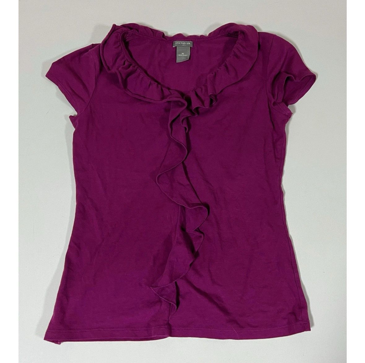 Ann Taylor Ann Taylor Purple Ruffle Short Sleeve Shirt Top Blouse XS 💜✨ Size XS / US 0-2 / IT 36-38 - 2 Thumbnail