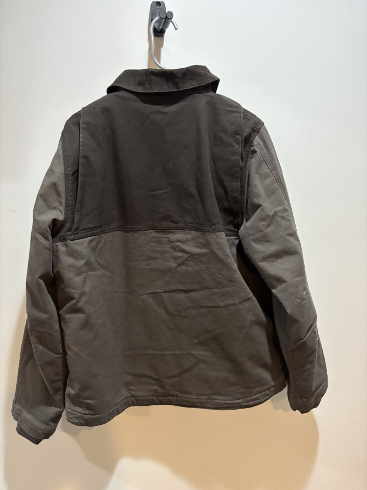 Carhartt Carhartt Montana full zip dead stock jacket. Size Medium Size US M / EU 48-50 / 2 - 5 Thumbnail
