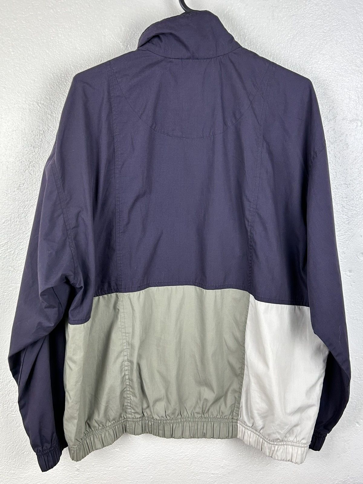 Nike 90s Vintage Nike Lightweight Windbreaker Jacket Size US L / EU 52-54 / 3 - 6 Thumbnail