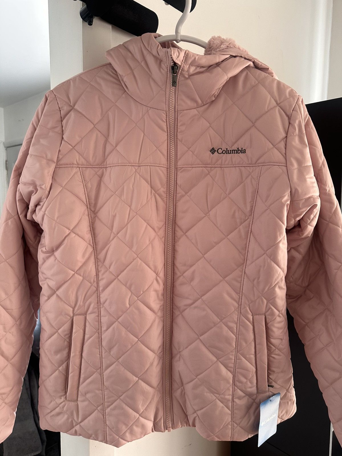 Columbia Women’s Large Pink Columbia Jacket Size L / US 10 / IT 46 - 1 Thumbnail
