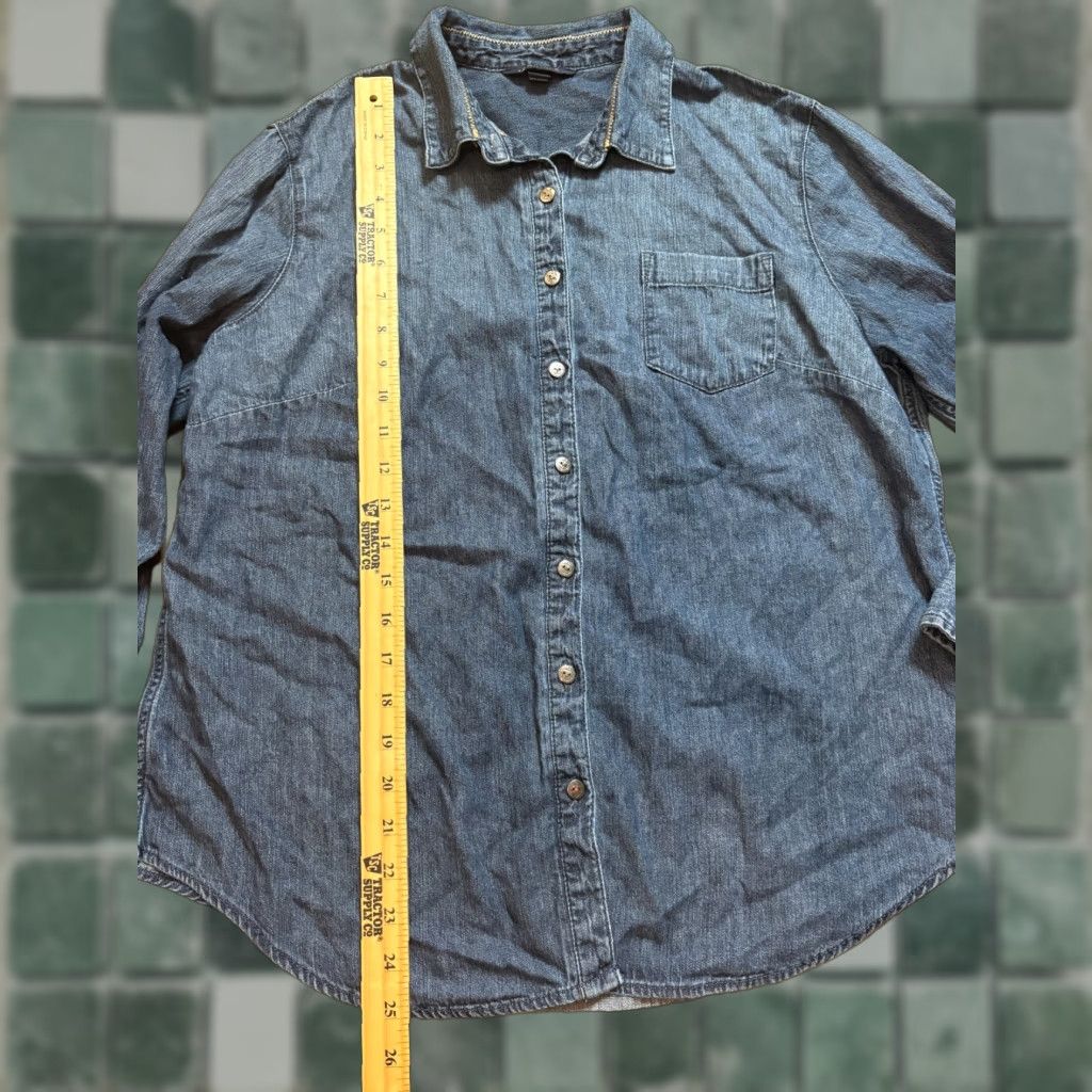 Lands' End Lands' End Button Up Shirt Womens 14P Blue Anchor Buttons Long Sleeve Collared Pockets Denim Beach Nautical Size XL / US 12-14 / IT 48-50 - 1 Thumbnail