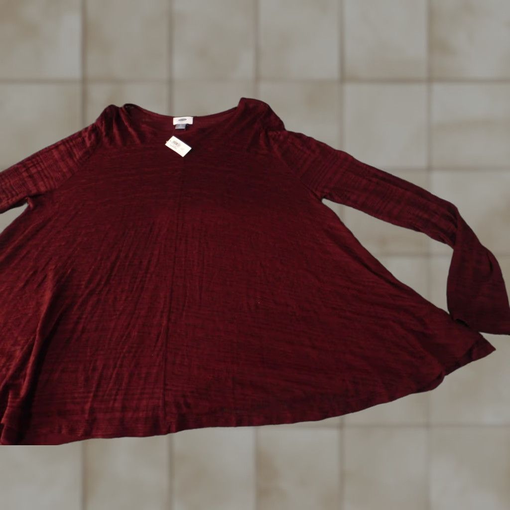 Old Navy Old Navy Blouse Shirt Womens XL Red Round Neck Long Sleeve Pullover Sheer Peplum Casual Classic Fit Regular Fashion Size XL / US 12-14 / IT 48-50 - 1 Thumbnail