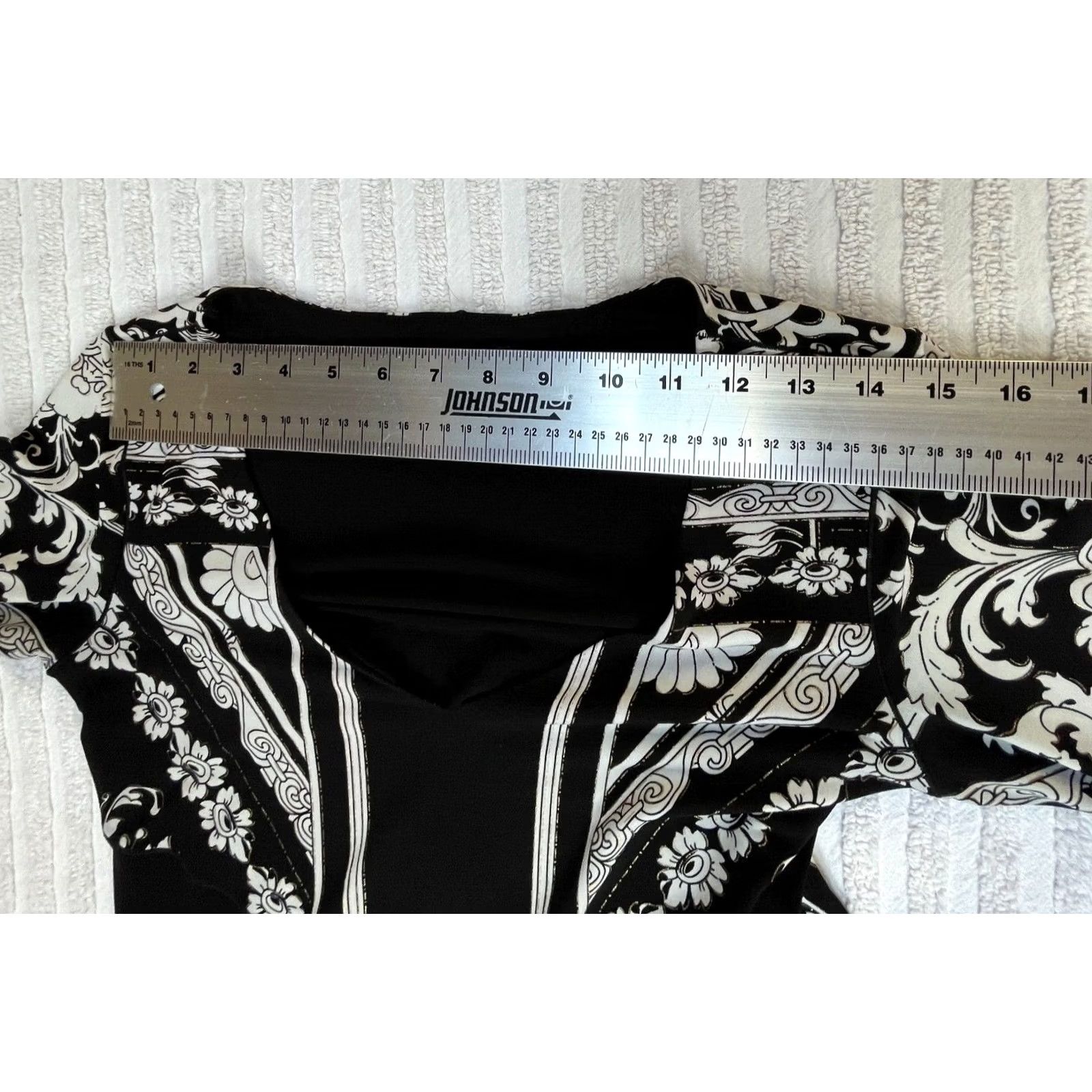 Vintage Eva Varro Dress Small Black White Floral Print V-Neck 3/4 Sleeve Tunic Top / Size S / US 4 / IT 40 - 4 Thumbnail