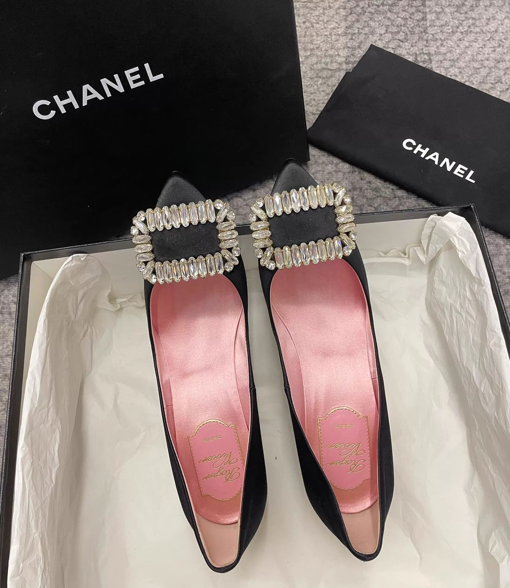 Roger Vivier Roger Vivier Women's Black Stiletto Heels 36.5 Size US 5.5 / IT 35.5 - 5 Thumbnail