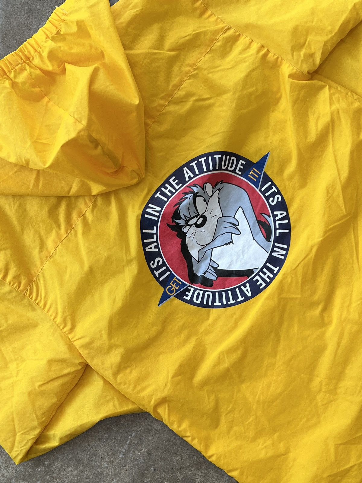 Warner Bros Vintage Looney Tunes 1997 Taz Raincoat Youth Large 14/16 Size US XS / EU 42 / 0 - 1 Thumbnail
