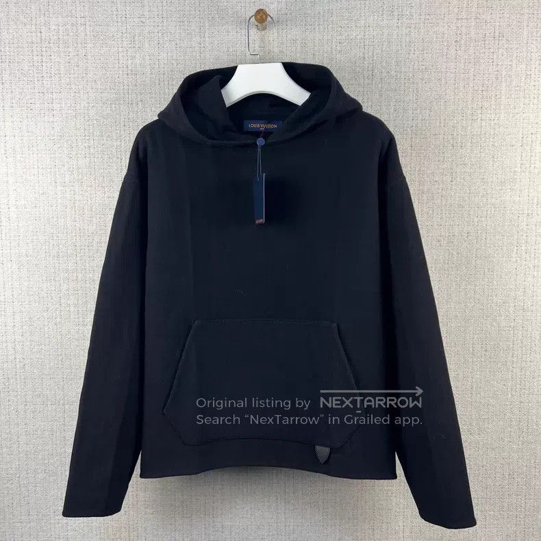 Louis Vuitton Louis Vuitton Solid cashmere-blend hooded sweatshirt Size US S / EU 44-46 / 1 - 1 Thumbnail