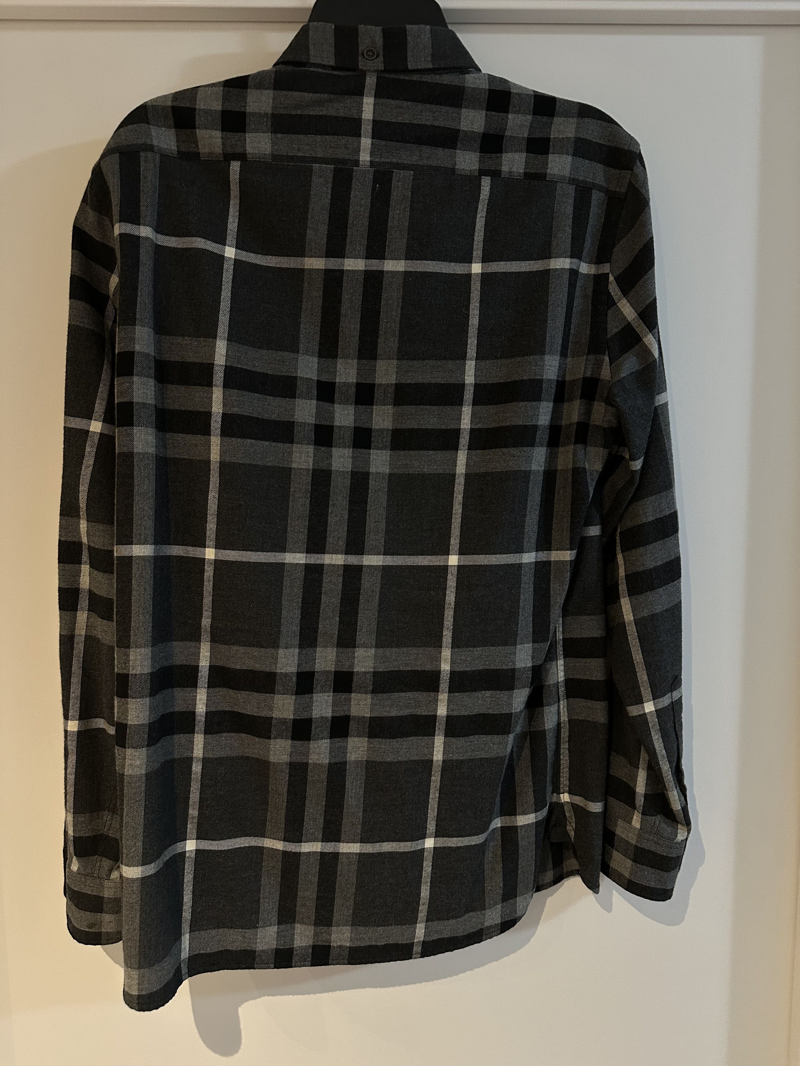 Burberry Burberry Plaid Check Button Shirt Size US S / EU 44-46 / 1 - 2 Thumbnail