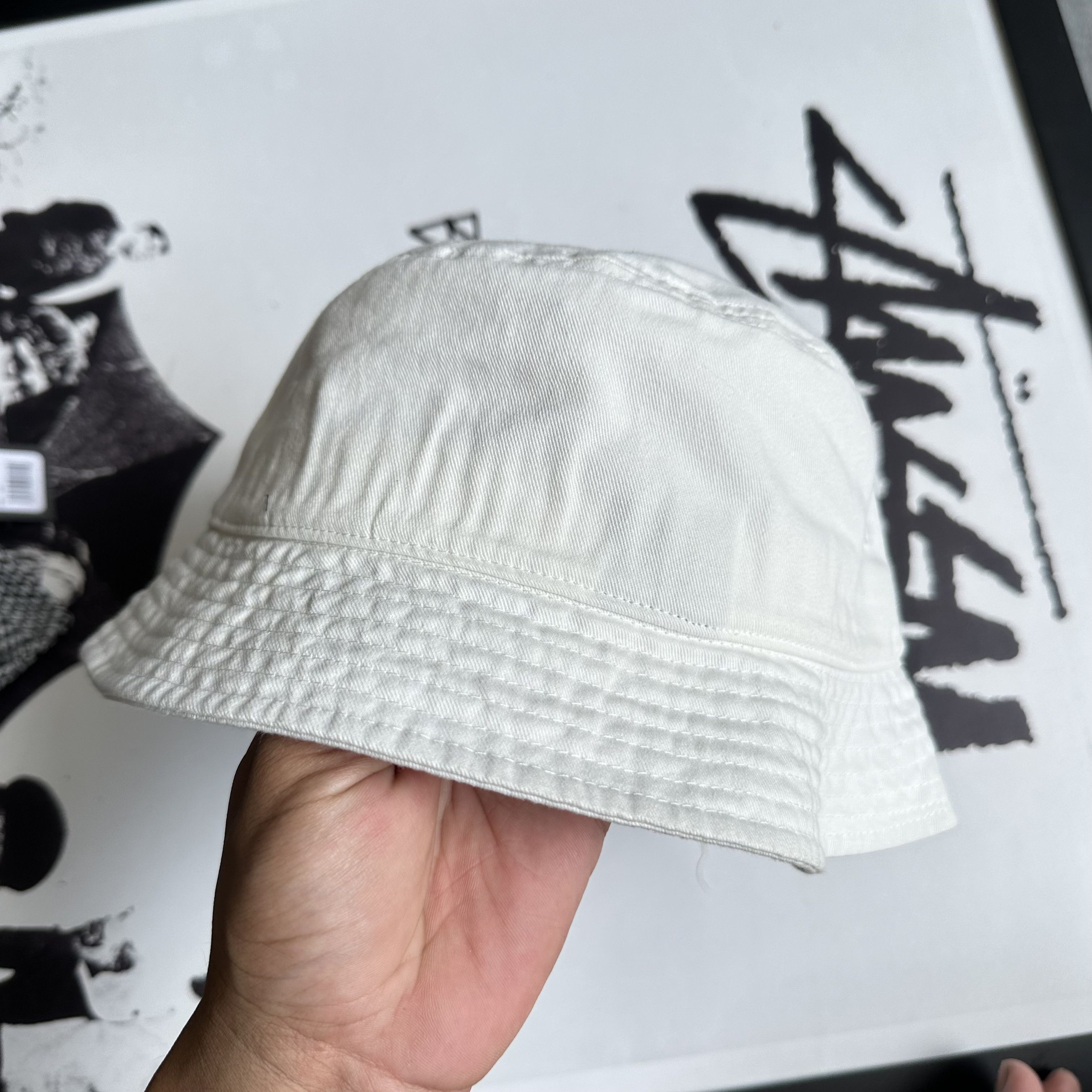 Stussy STUSSY STOCK BUCKET HAT WHITE L/XL Size ONE SIZE - 2 Thumbnail