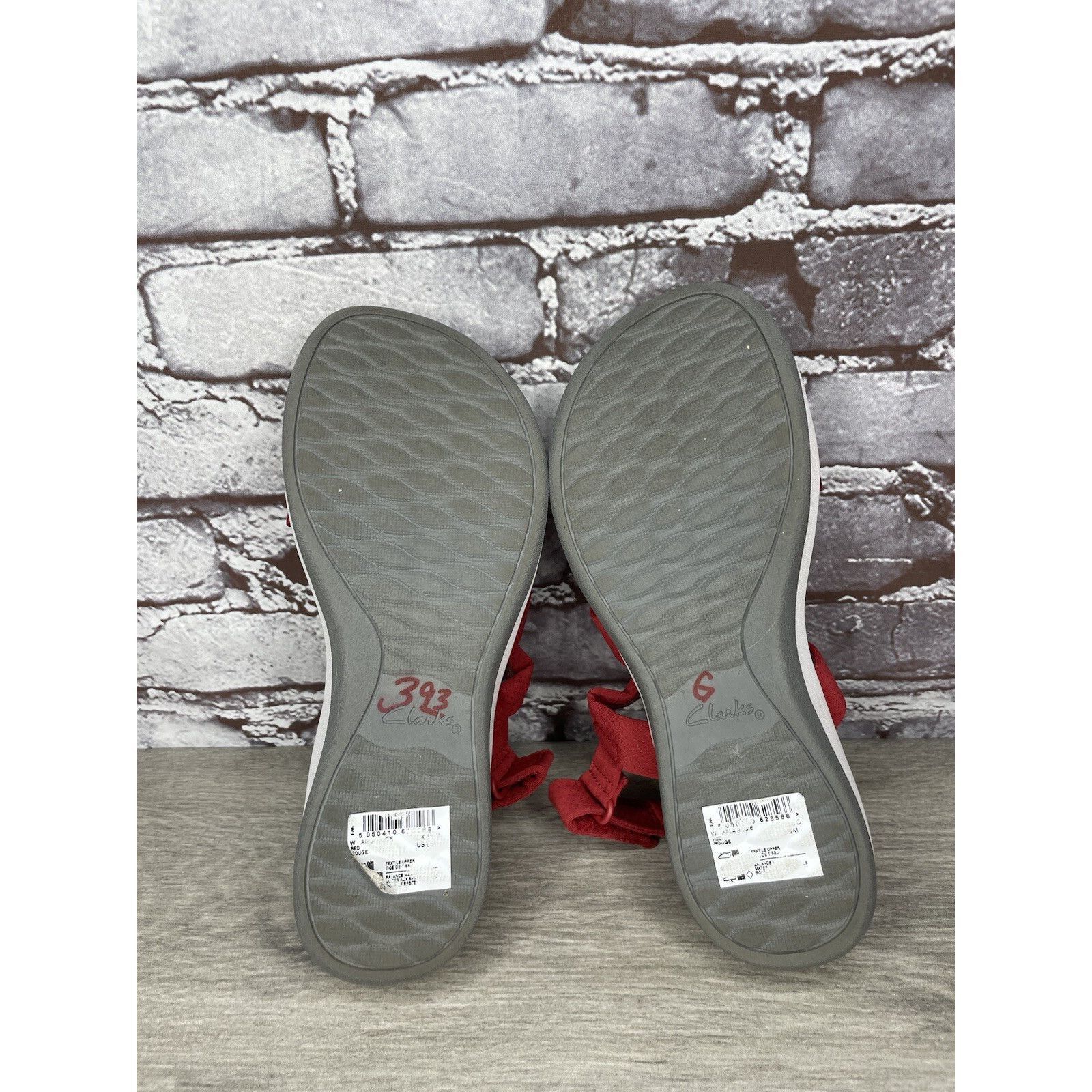 Clarks Clarks Cloud Steppers Red Fabric Strappy Wedge Comfort Sanda Size US 8 / IT 38 - 22 Thumbnail