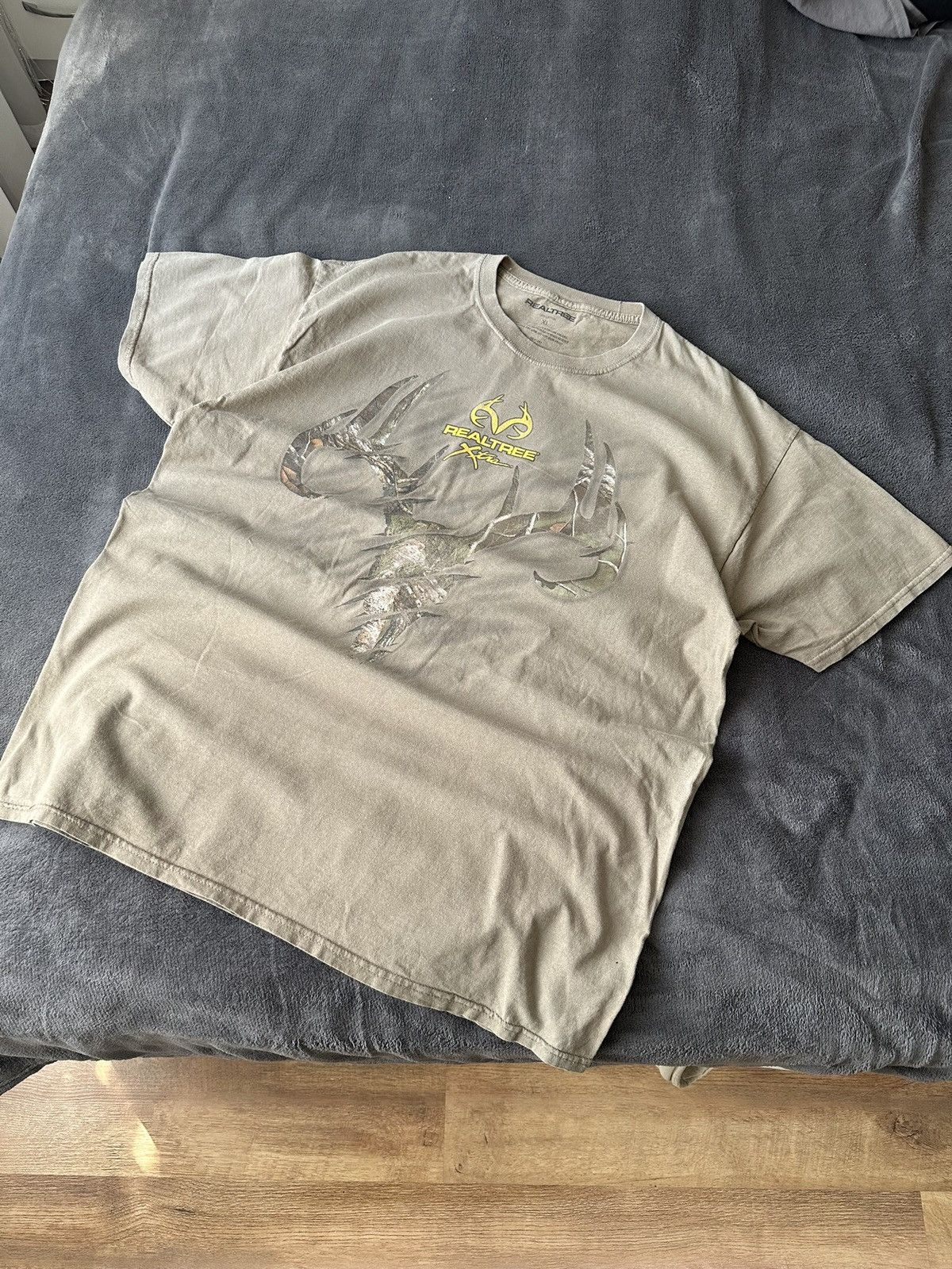 Realtree × Vintage Vintage RealTree T Shirt Tee Tribal XL Size US XL / EU 56 / 4 - 1 Thumbnail
