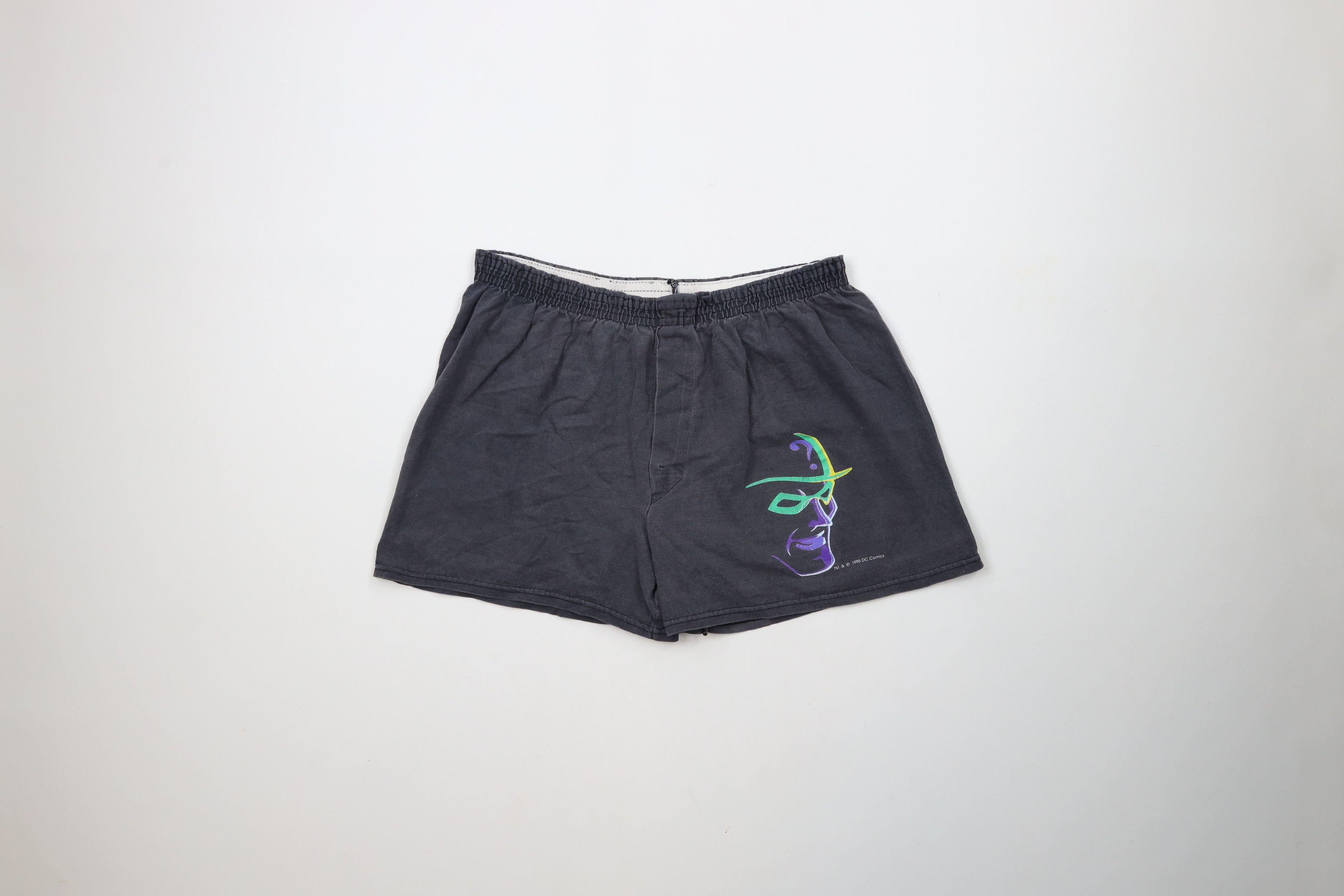 Vintage Vintage 90s Batman The Riddler Spell Out Short Shorts USA Size 30" / US 8 / IT 44 - 1 Thumbnail