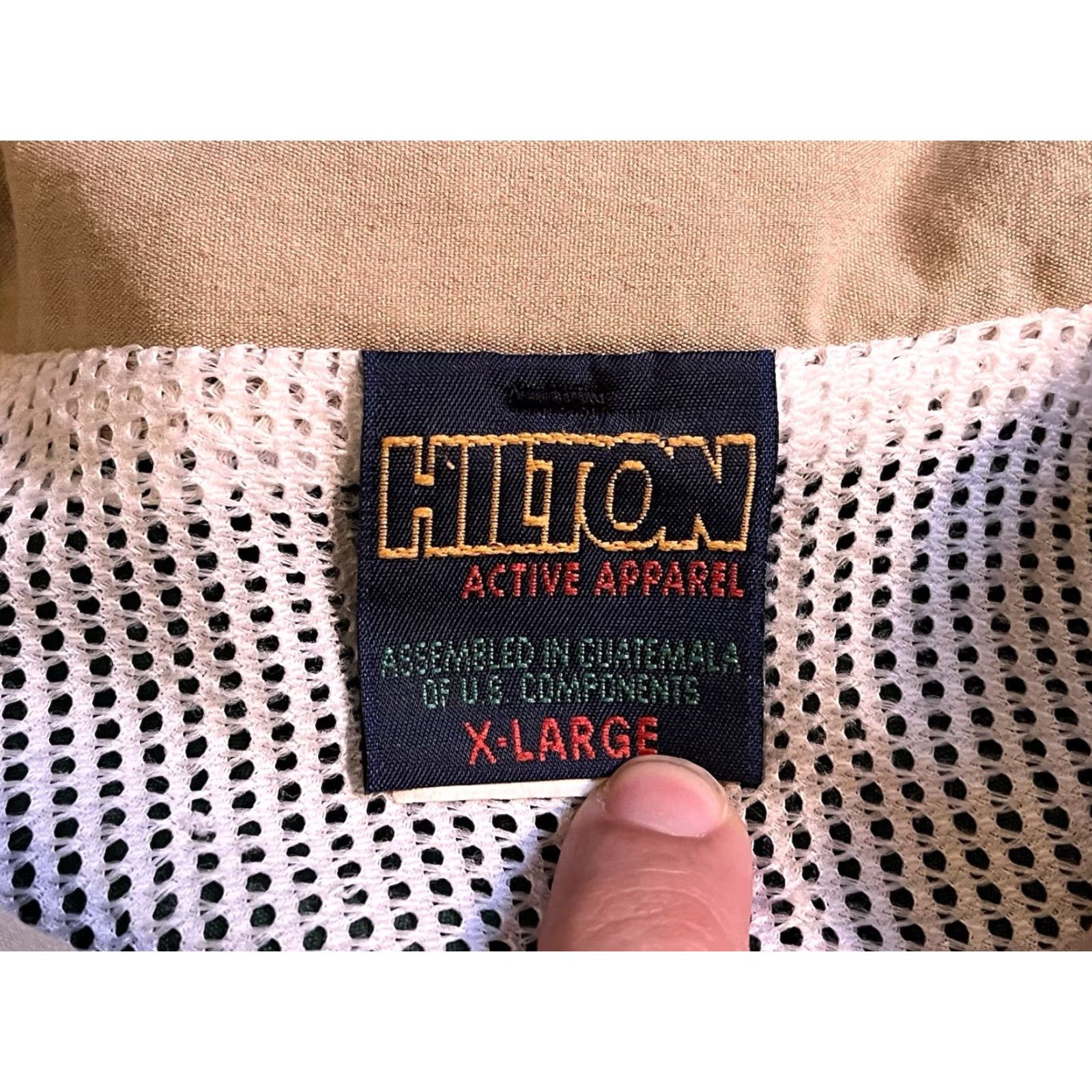 Vintage VINTAGE Hilton Active Apparel Jacket Mens XL Green 90s Windbreaker Full Zip Lined Pockets Logo Embroidered Weathered Casual Workwear Size US XL / EU 56 / 4 - 5 Thumbnail