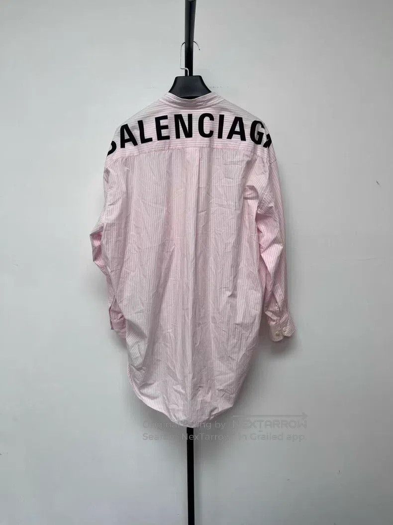 Balenciaga Balenciaga Back Logo Striped Swing Shirt Size XXS / US 00 / IT 34 - 1 Thumbnail
