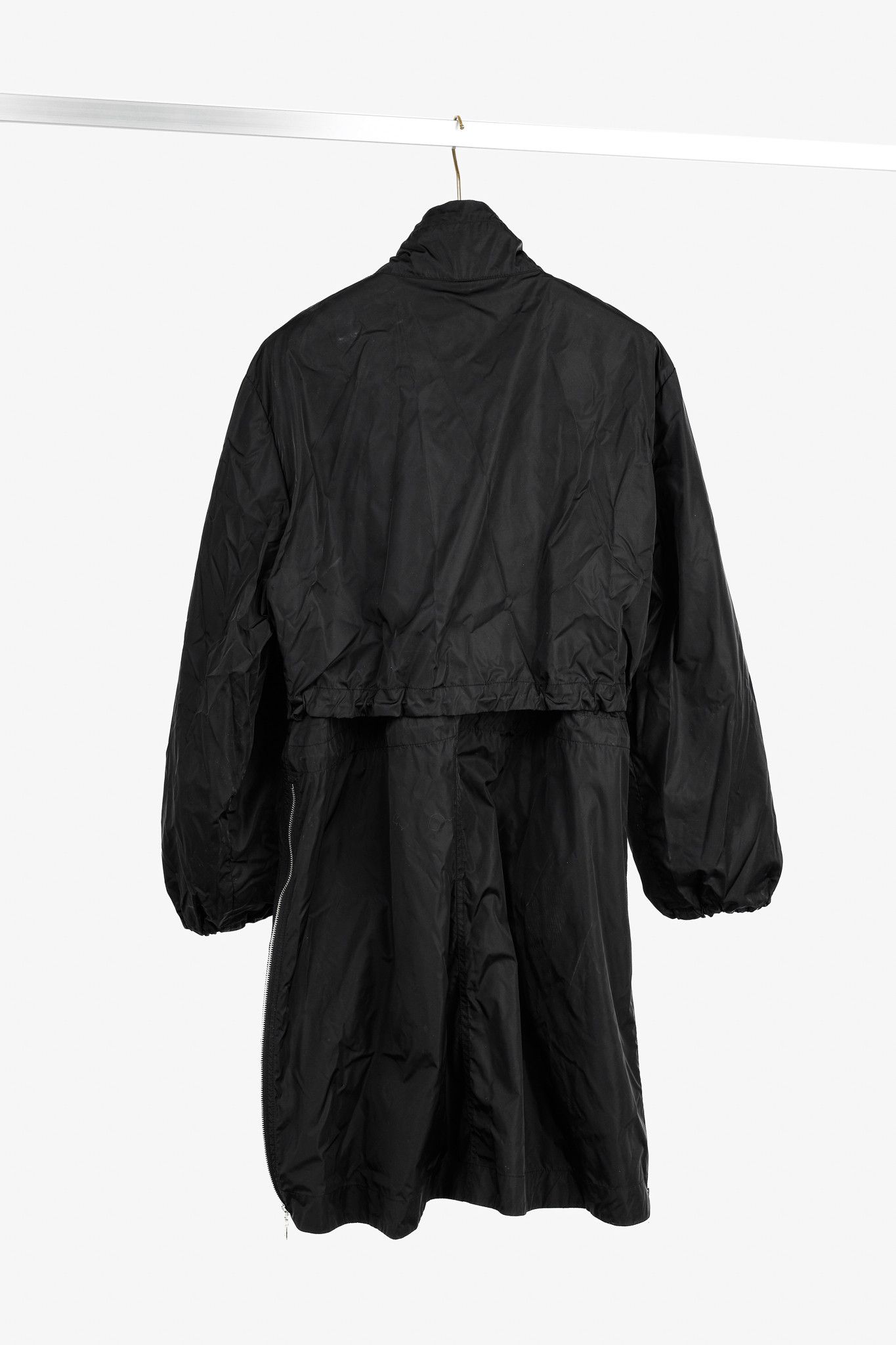 Louis Vuitton Louis Vuitton Noir Nylon Logo-Print Sporty Long Parka Size L / US 10 / IT 46 - 2 Thumbnail