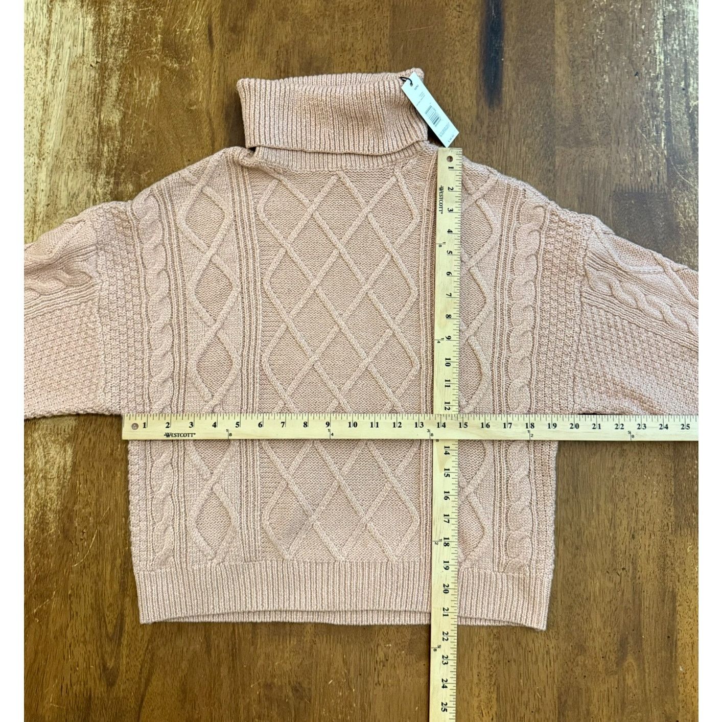 Elie Tahari NWT Women's Pink Tahari Cable Knit Turtleneck Sweater Medium Size M / US 6-8 / IT 42-44 - 4 Thumbnail