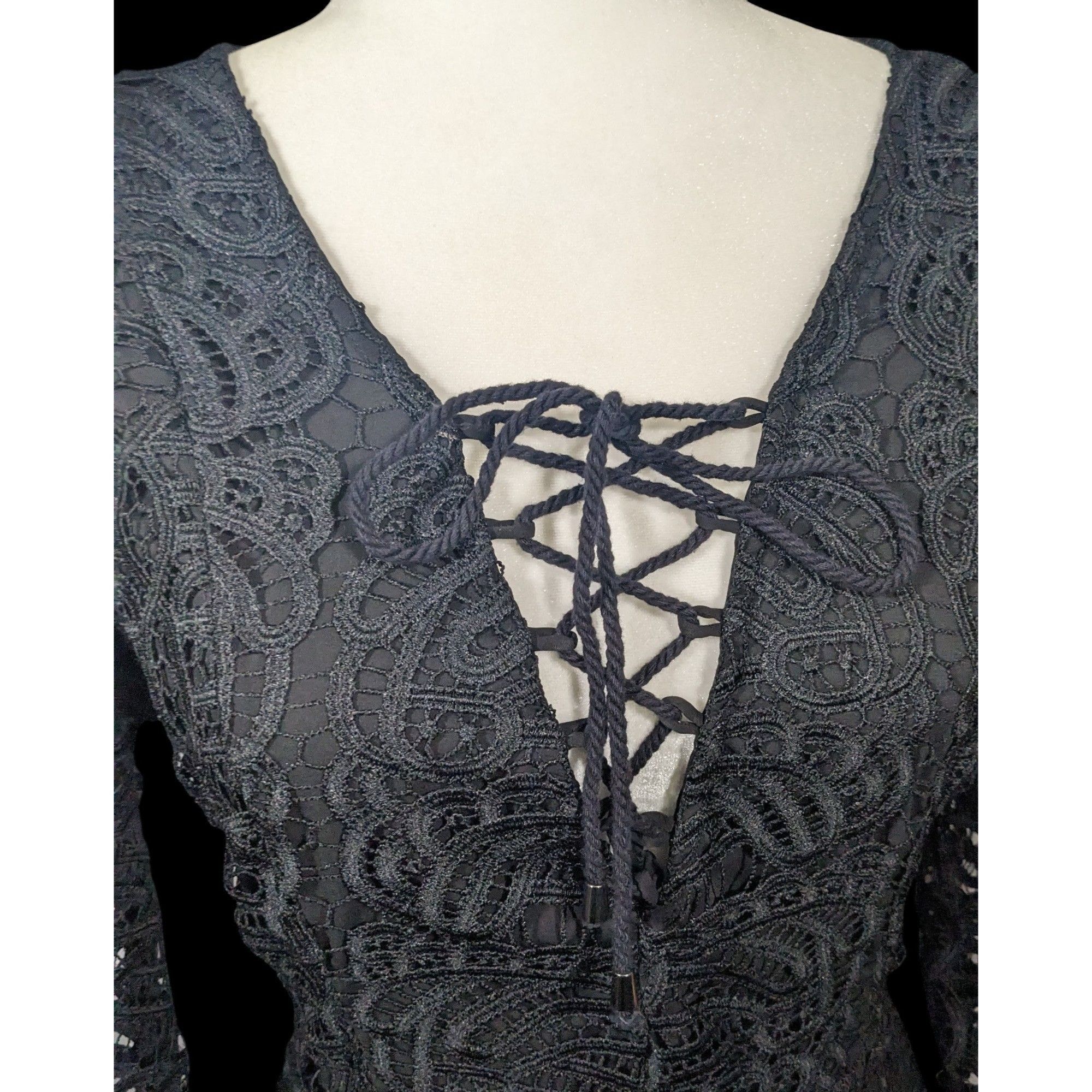 Other Tularosa Gothic Coal Black Lace Bell Sleeve Tie Front Dress Size M / US 6-8 / IT 42-44 - 3 Thumbnail