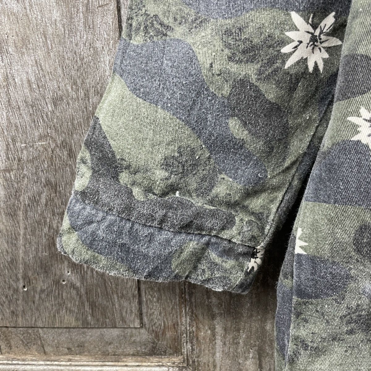 Japanese Brand × Vintage Vintage Japanese Brand Camo Jacket Size US L / EU 52-54 / 3 - 7 Thumbnail