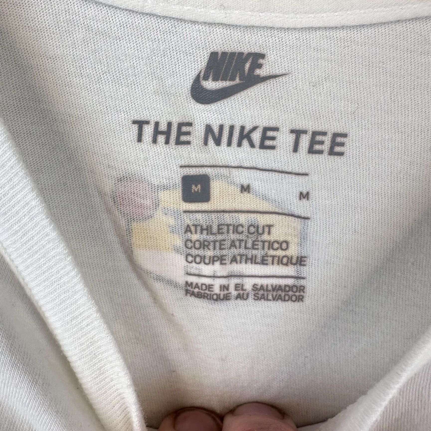 Nike Nike Shirt Mens Medium White Graphic Cartoon Cloud Swoosh Air Athletic Tee Size US M / EU 48-50 / 2 - 5 Thumbnail