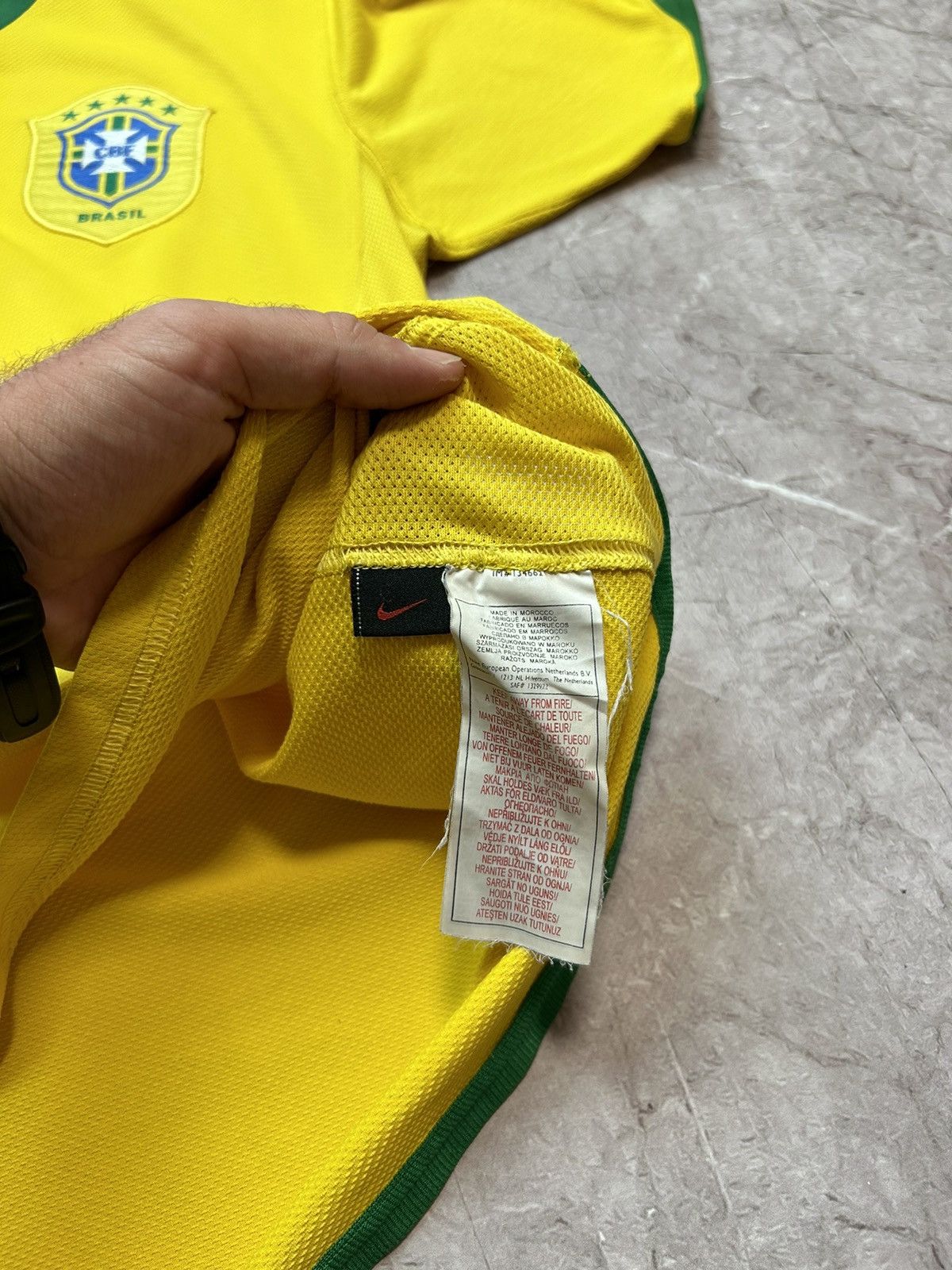 Nike × Vintage Vintage Brazil Soccer Jersey Size US M / EU 48-50 / 2 - 5 Thumbnail