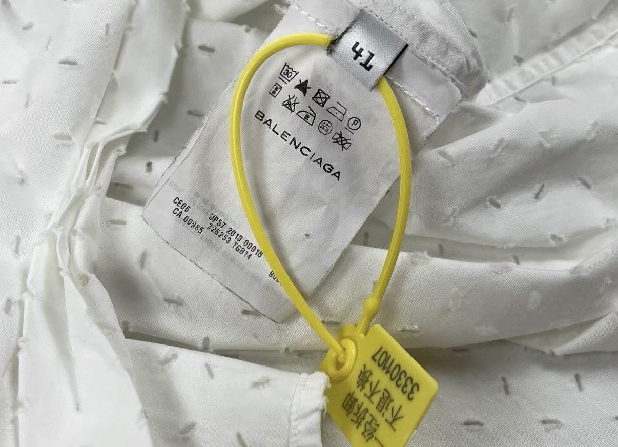 Balenciaga Balenciaga Cutout White Shirt J31 Size US XS / EU 42 / 0 - 6 Thumbnail