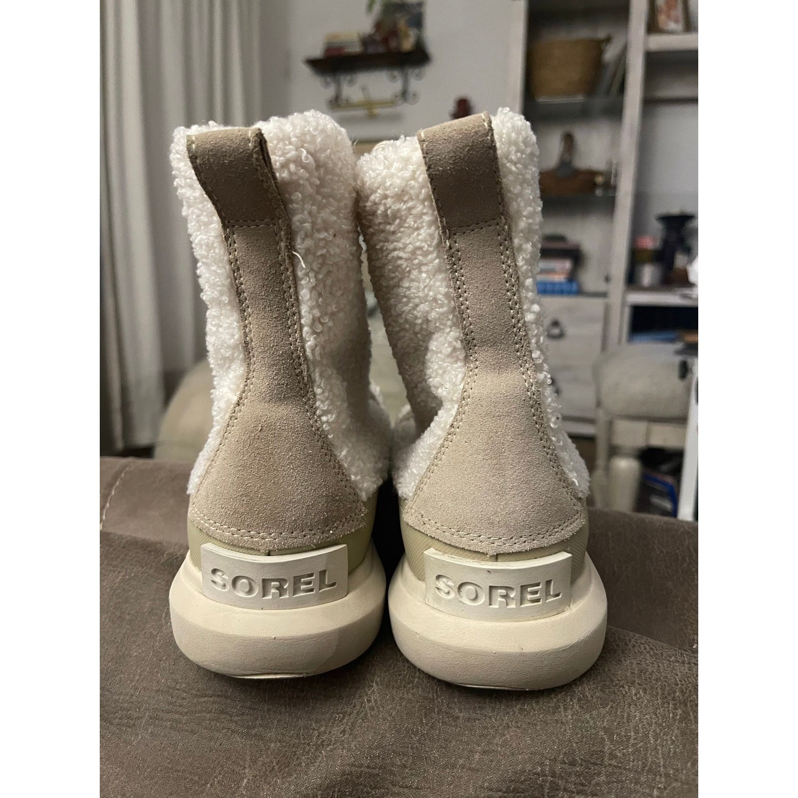 SOREL Sorel Women’s Cream Gray Explorer II Joan Cozy Boots 9.5 Size US 9.5 / IT 39.5 - 10 Thumbnail