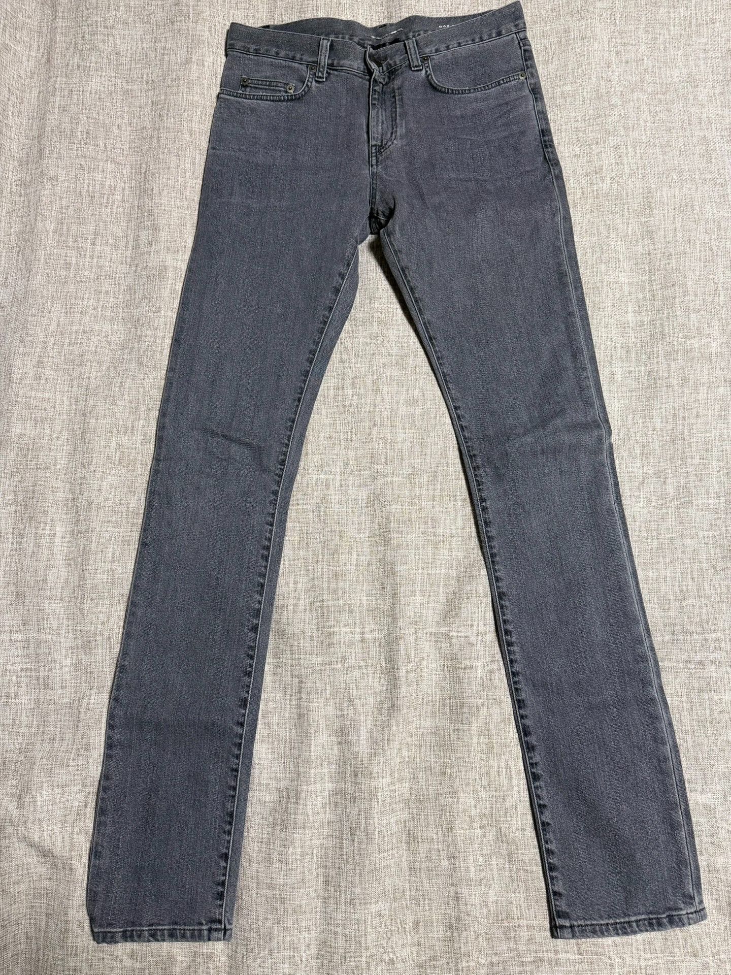 Saint Laurent Paris Saint Laurent Gray Vintage Denim Jeans Size US 30 / EU 46 - 1 Thumbnail