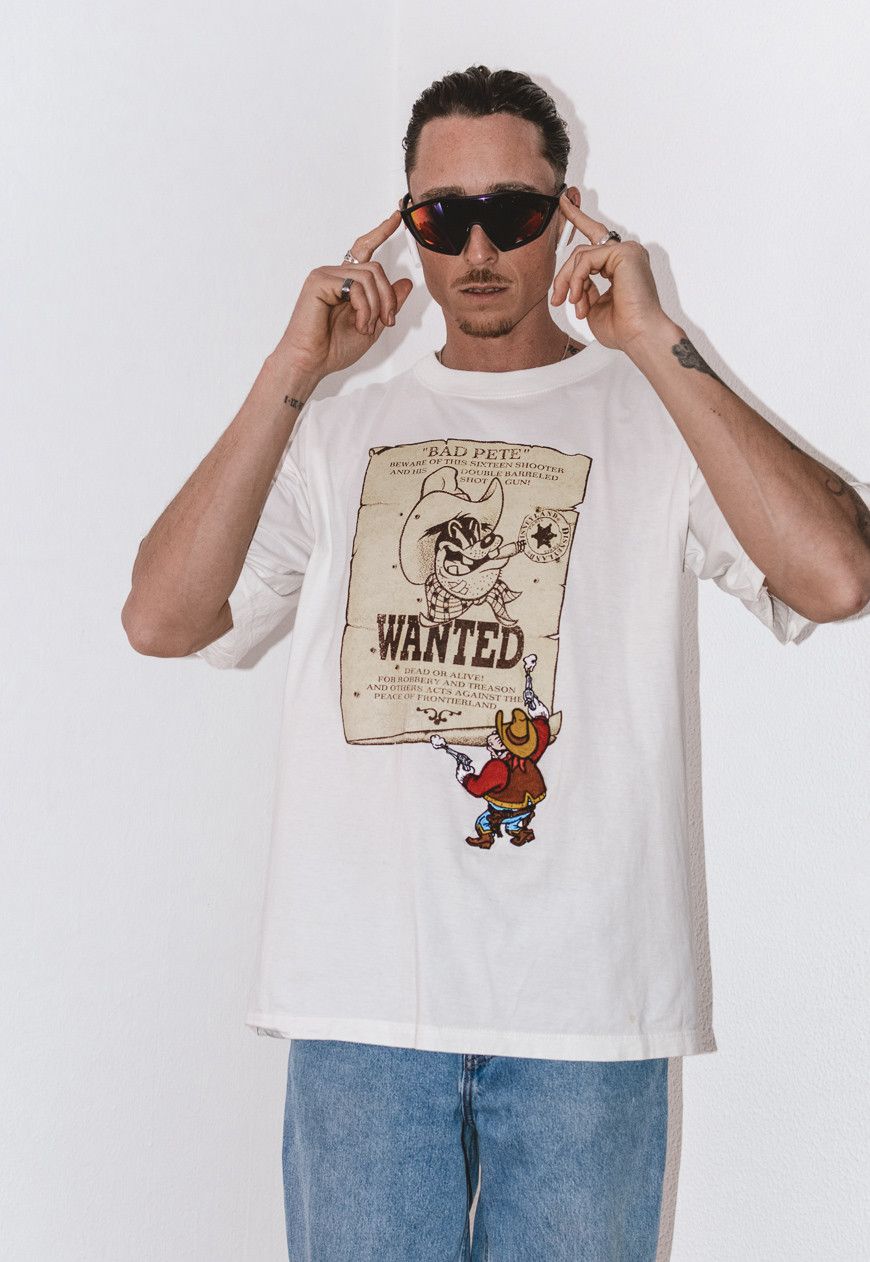Disney × Rap Tees × Vintage 90s Rare Collector Disney Bad Pete Disneyland Paris Tee Size US XL / EU 56 / 4 - 3 Thumbnail