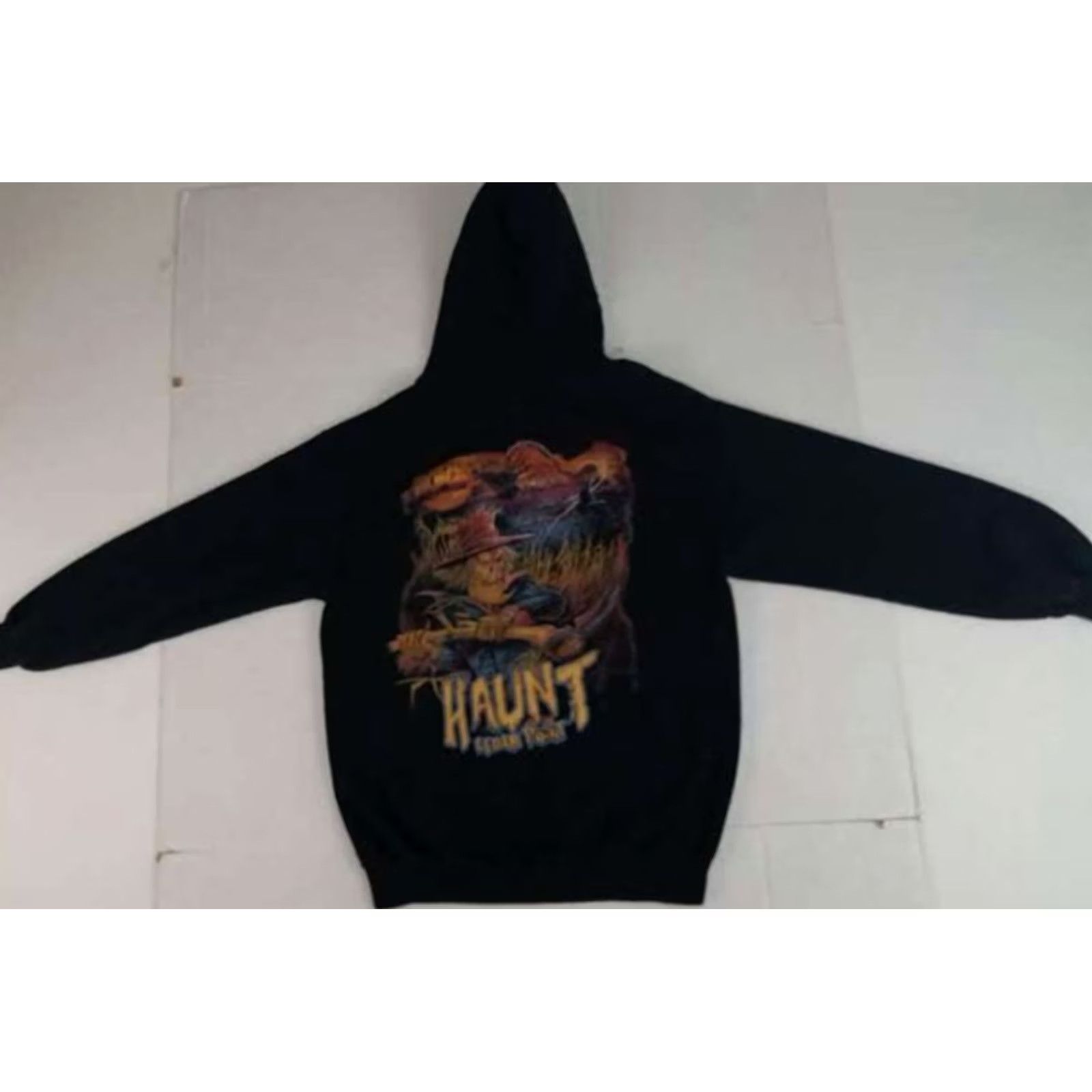 Gildan VINTAGE Haunt Scarecrow Cedar Point Theme Ride Hooded Sweatshirt M Black Gildan Cotton Blend Canvas Women Roller Coaster 2000s Size M / US 6-8 / IT 42-44 - 5 Thumbnail