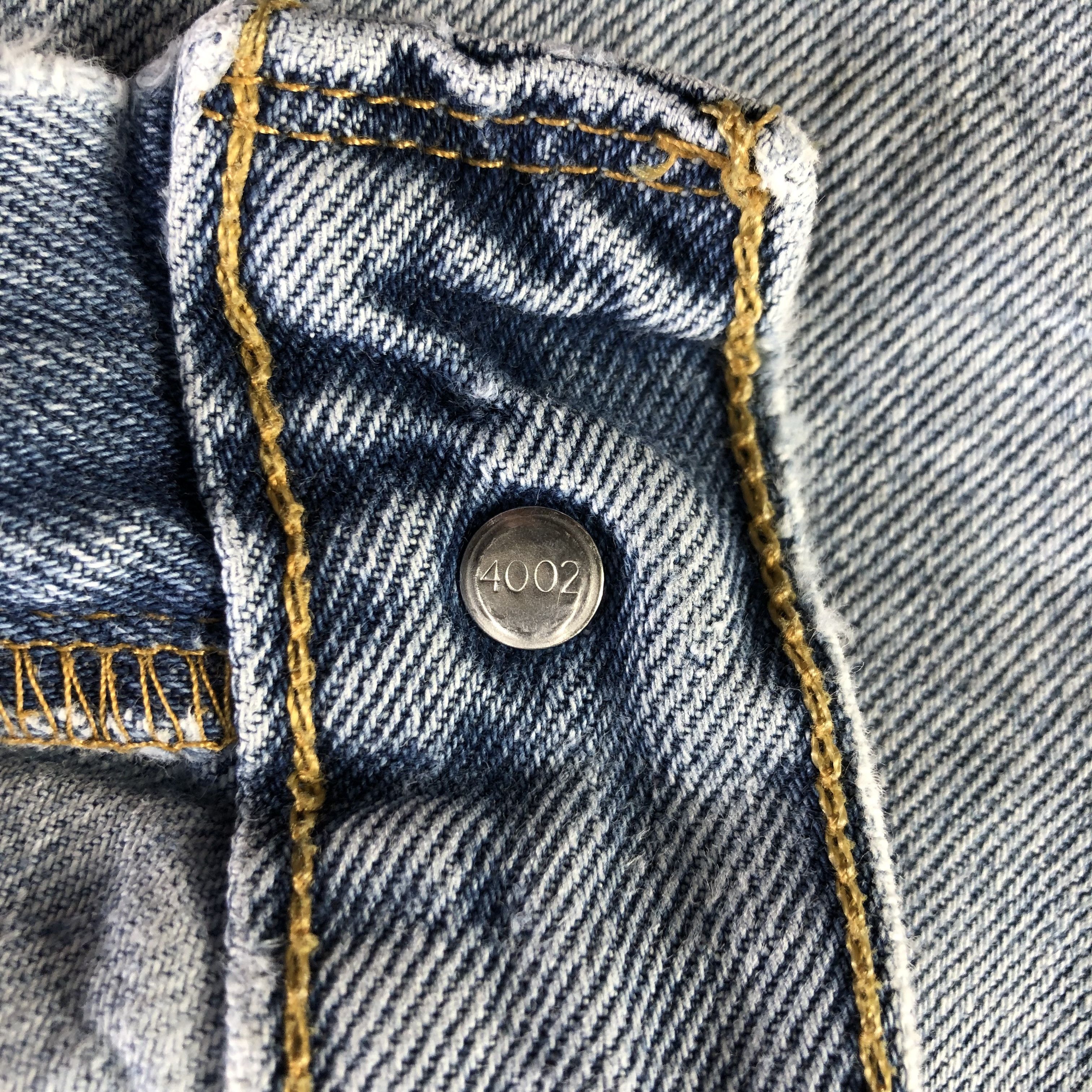 Levi's Vintage Light Wash Levis 505 Jeans-J3721 Size US 37 - 12 Thumbnail