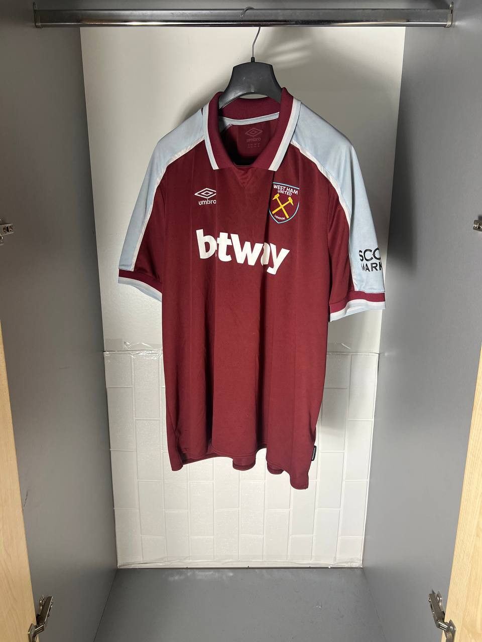 Umbro VINTAGE UMBRO FC WEST HAM UNITED ENGLAND SOCCER JERSEY RETRO Size US XXL / EU 58 / 5 - 2 Thumbnail