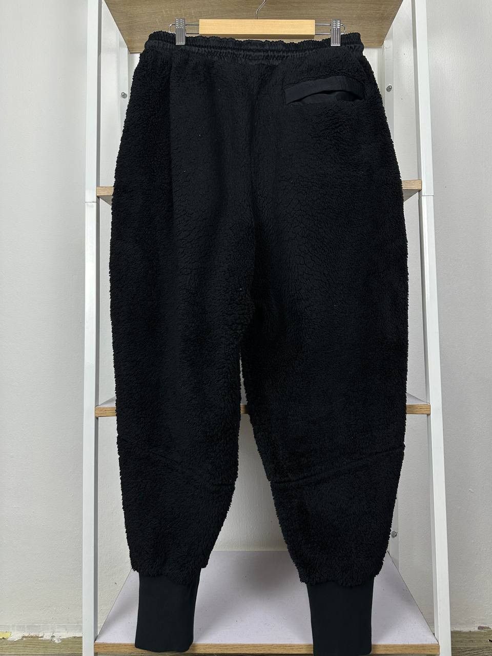 Jordan Brand × Nike JORDAN MJ WINGS SHERPA SOLID JOGGERS (WAIST 30-36) CJ7781 Size US 36 / EU 52 - 11 Thumbnail