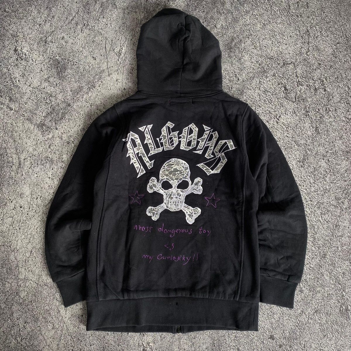 If Six Was Nine 2000s - Algonquins Y2K Skull Punk Gotic Embroidery Hoodie☠️ Size US M / EU 48-50 / 2 - 4 Thumbnail