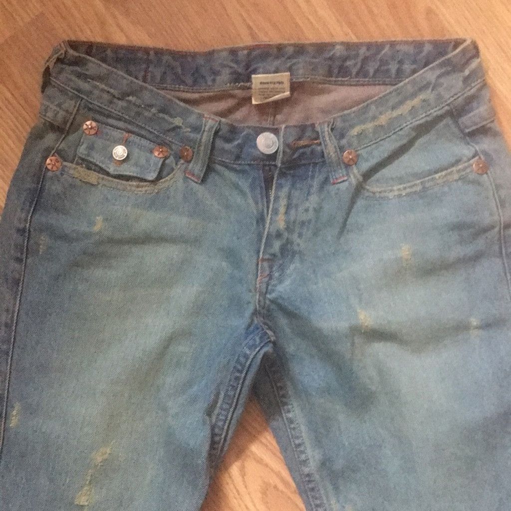 True Religion True Religion Flare Leg Distressed Jeans: Size 28 Size 28" / US 6 / IT 42 - 2 Thumbnail