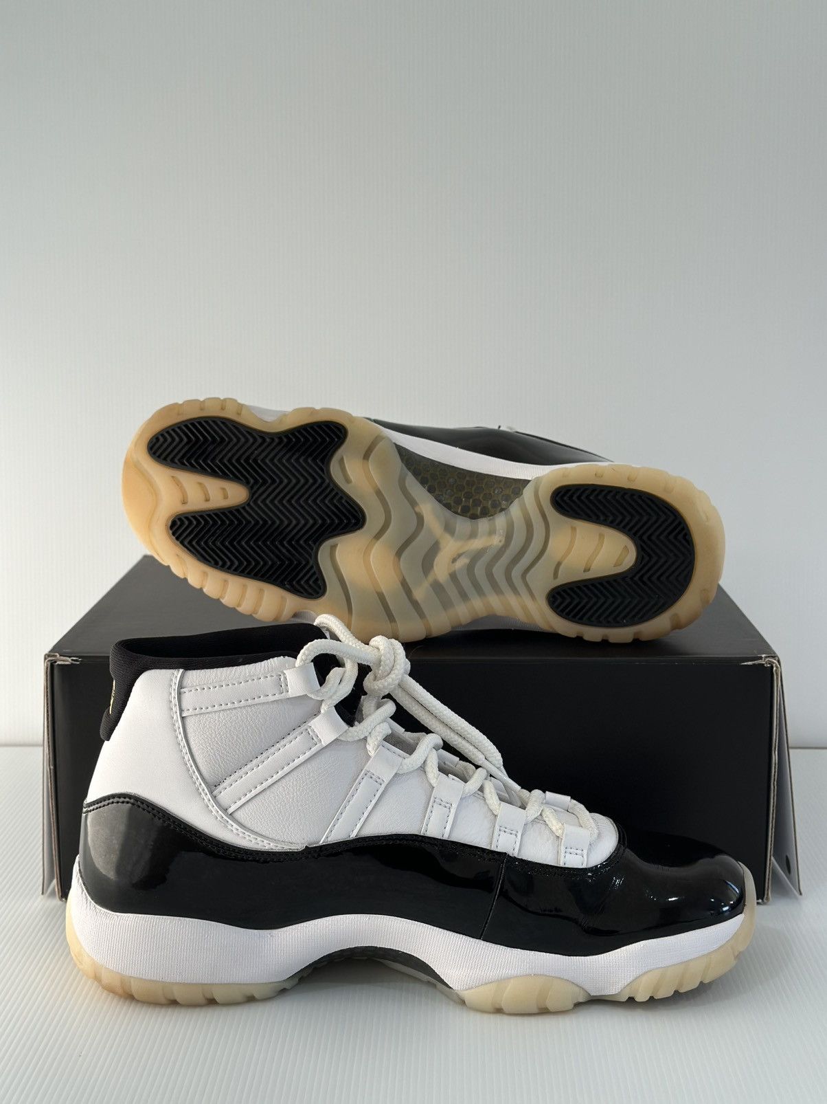 Jordan Brand Jordan 11 Retro DMP Gratitude (2023) Size US 11 / EU 44 - 6 Thumbnail