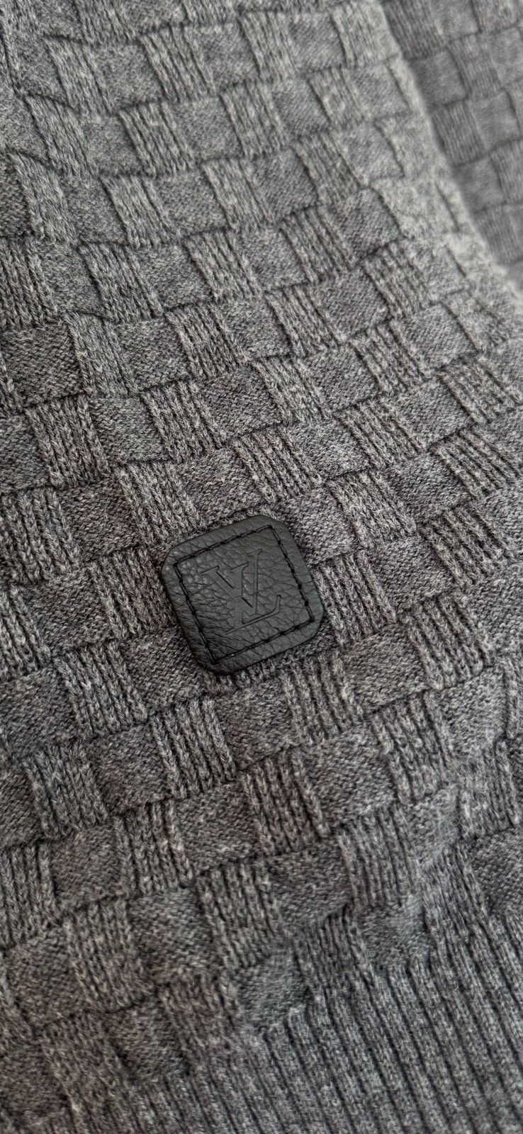 Louis Vuitton Louis Vuitton Damier Crew Neck Sweater LV Monogram Sweater Size US S / EU 44-46 / 1 - 7 Thumbnail